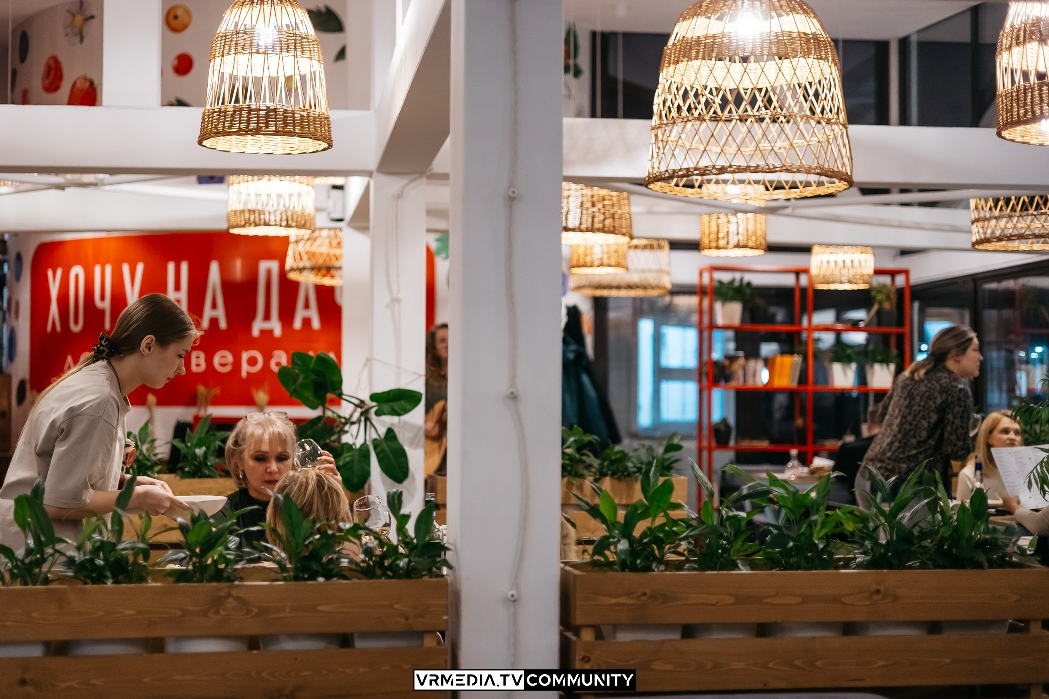 Вечер в ресторане «Volna»