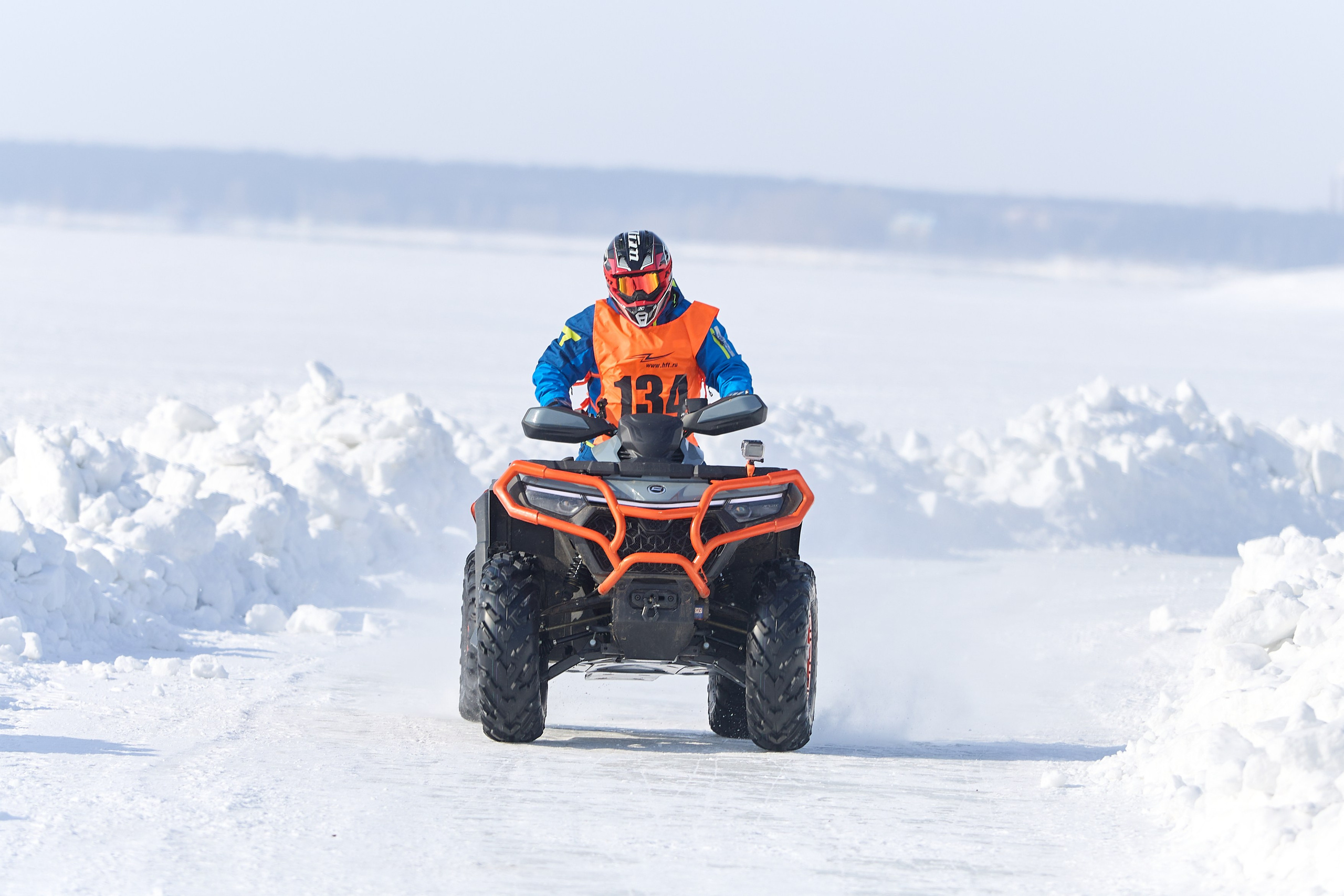 Топим Лёд — 2026. Соревнования на квадроциклах. Фотограф в Новосибирске Алена Скокова