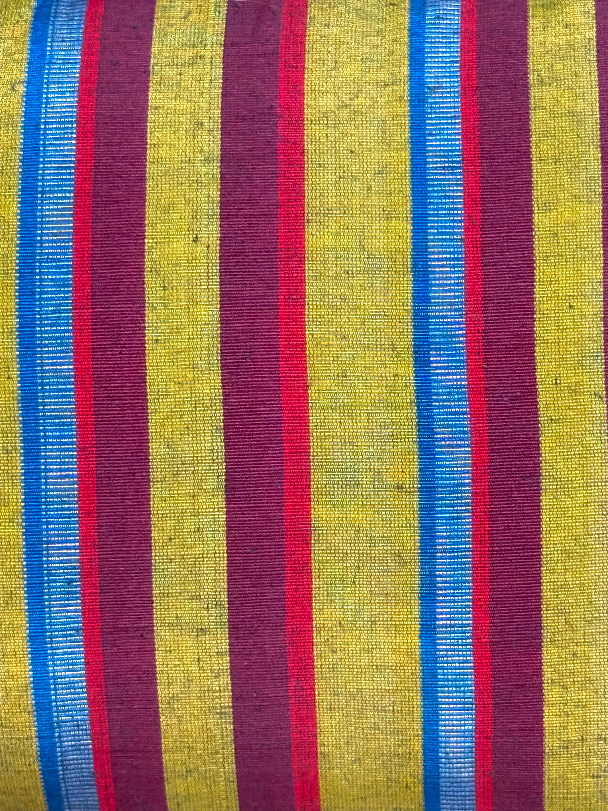 Olesha — текстиль для дома. Декоратор интерьеров Ксения Левдикова