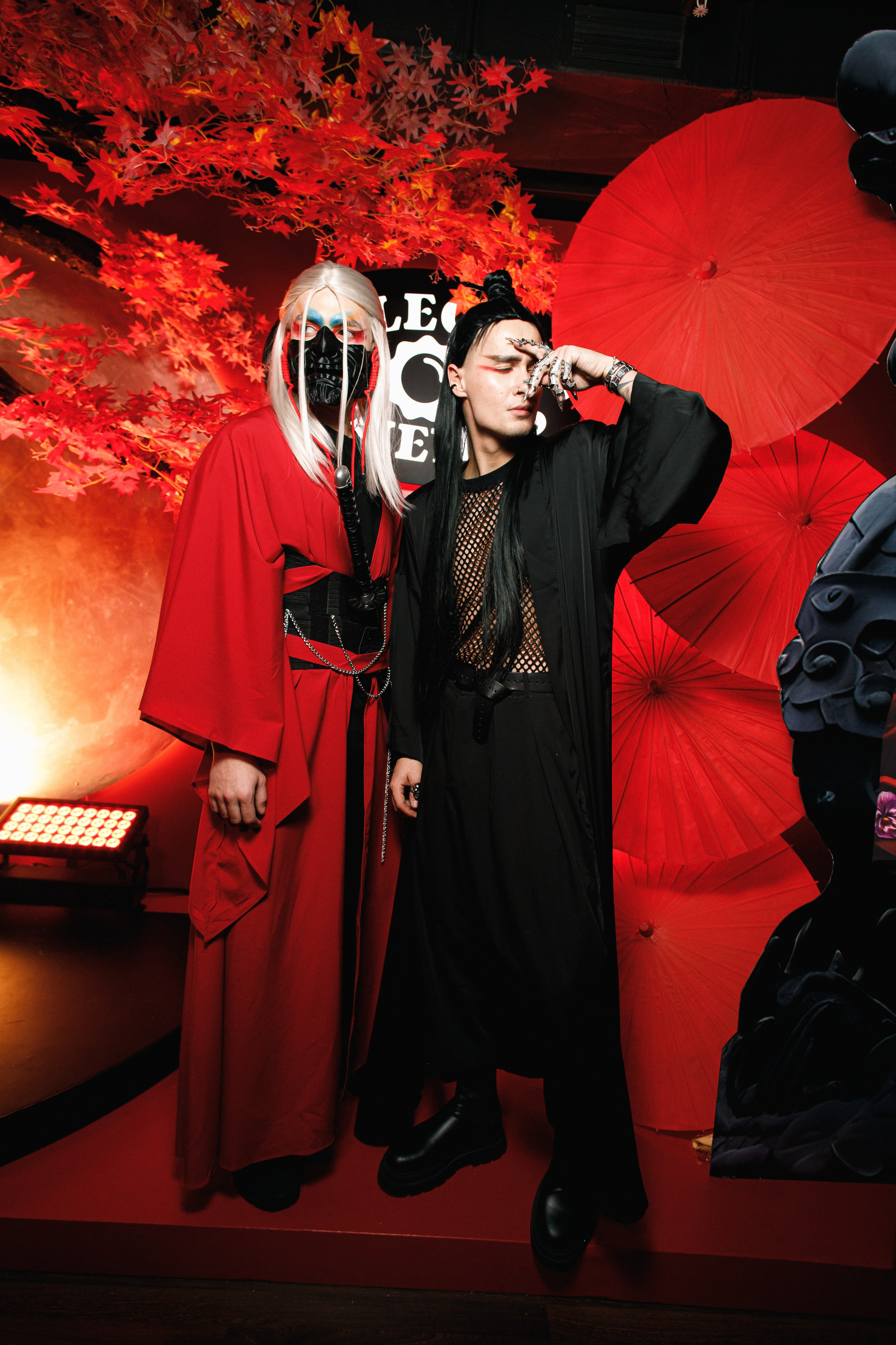 ILLEGAL FRIENDS | ASIA. СВОИ. ФОТООТЧЕТЫ-СОБЫТИЯ-МЕСТА