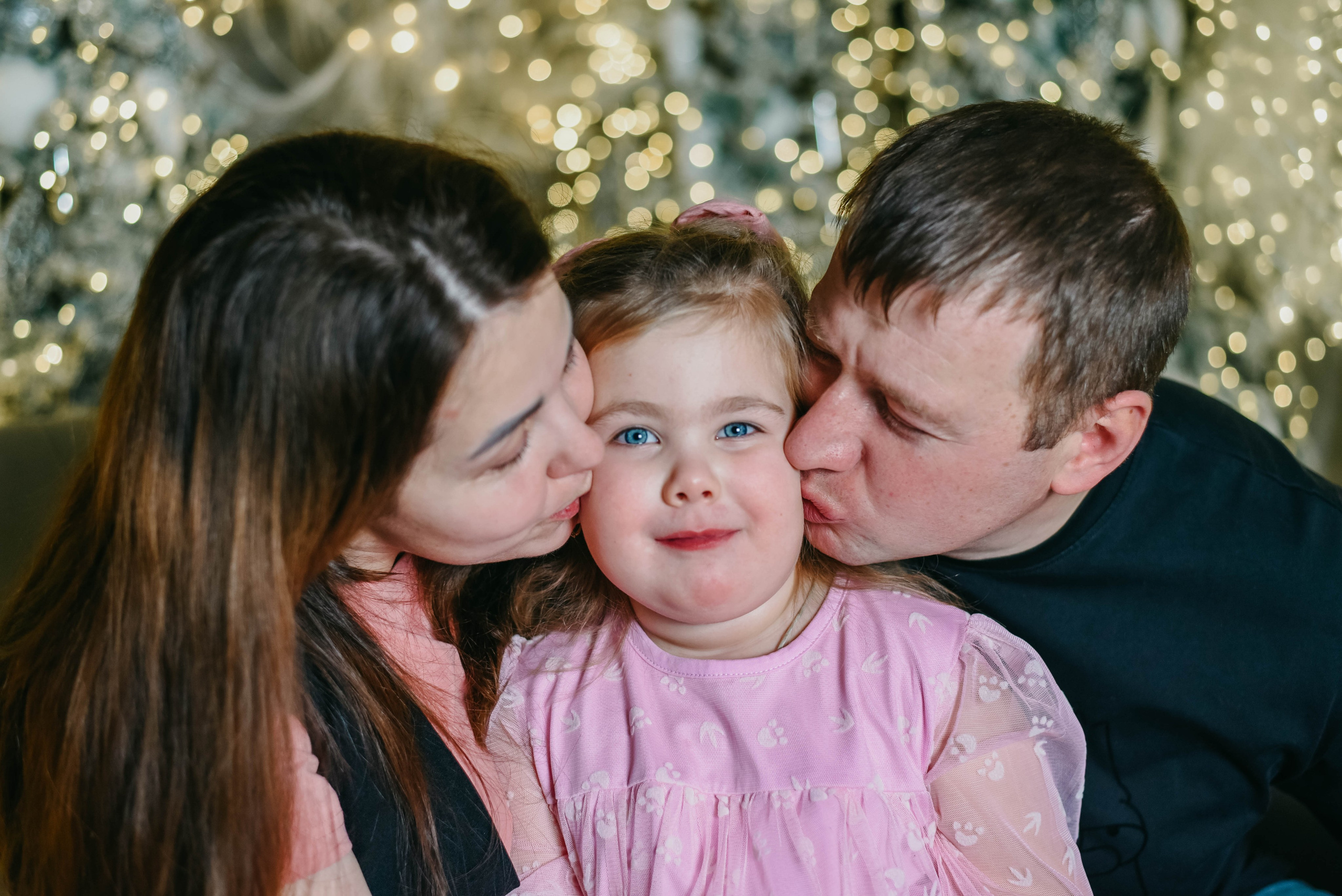 Роман, Анастасия, Дарья и Софья. Семейный фотограф в Москве и Севастополе Анастасия Котова