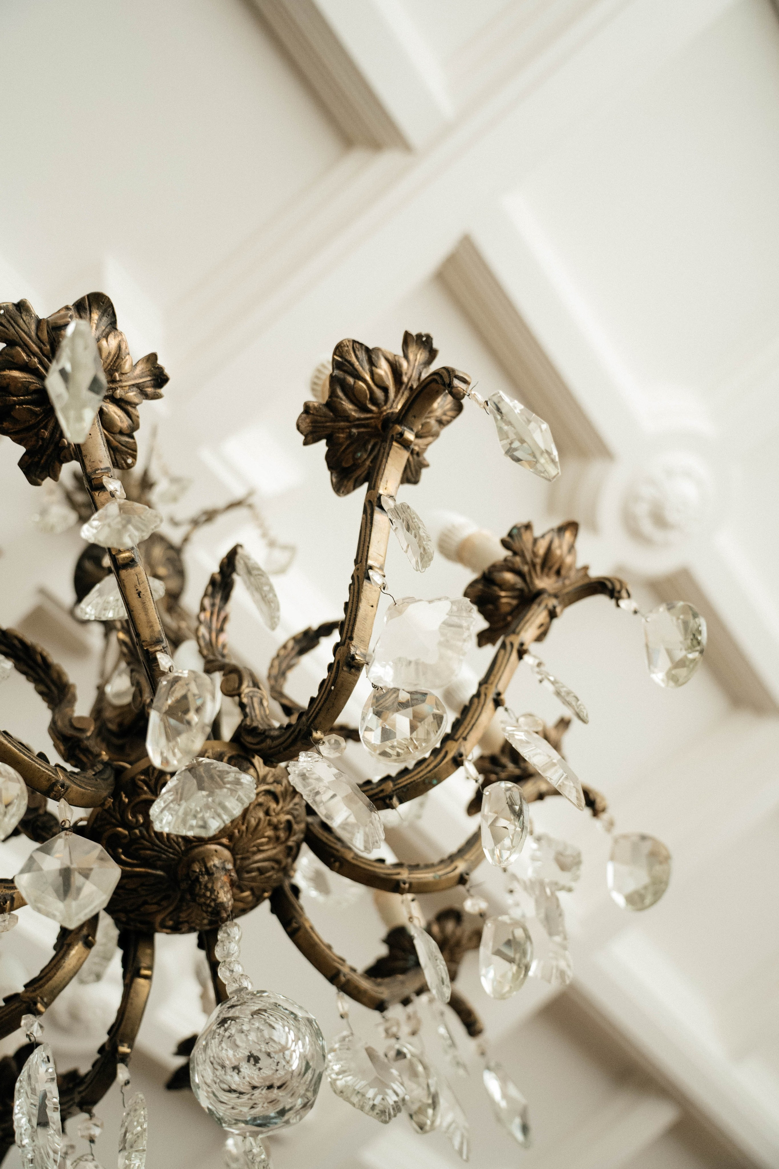 Алексей и Анастасия, творческая съемка в отеле Амбассадор. Свадебный фотограф Москва Александра Аверкова