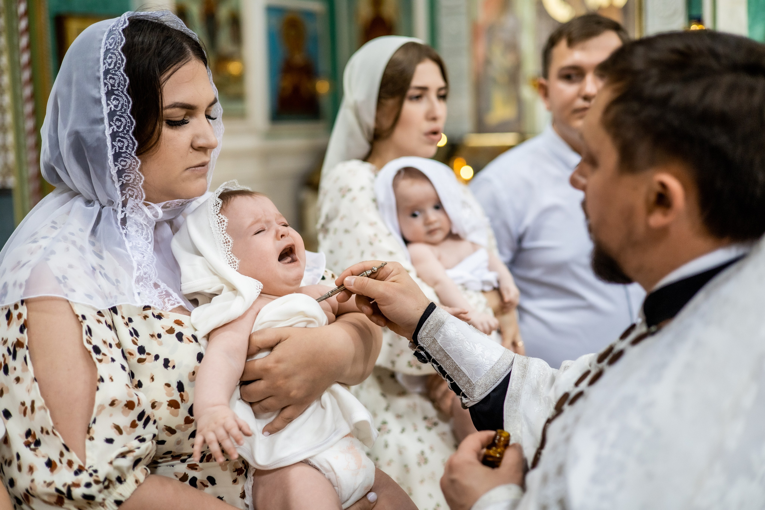 Крещение Ульяны и Вероники. Фотограф Надежда Лукьянова