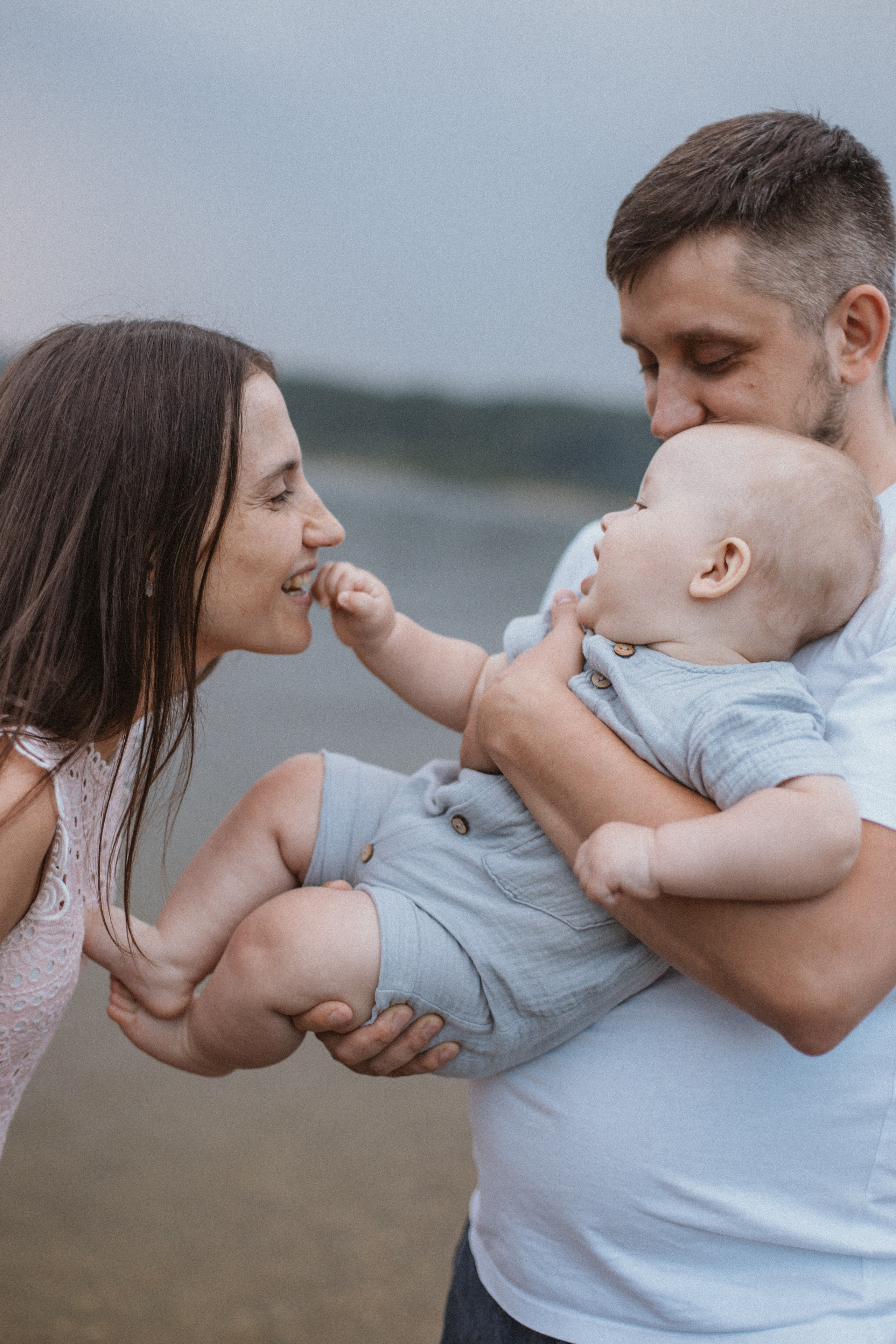 На берегу. Семейный и портретный фотограф в Новосибирске Мария Хлебус