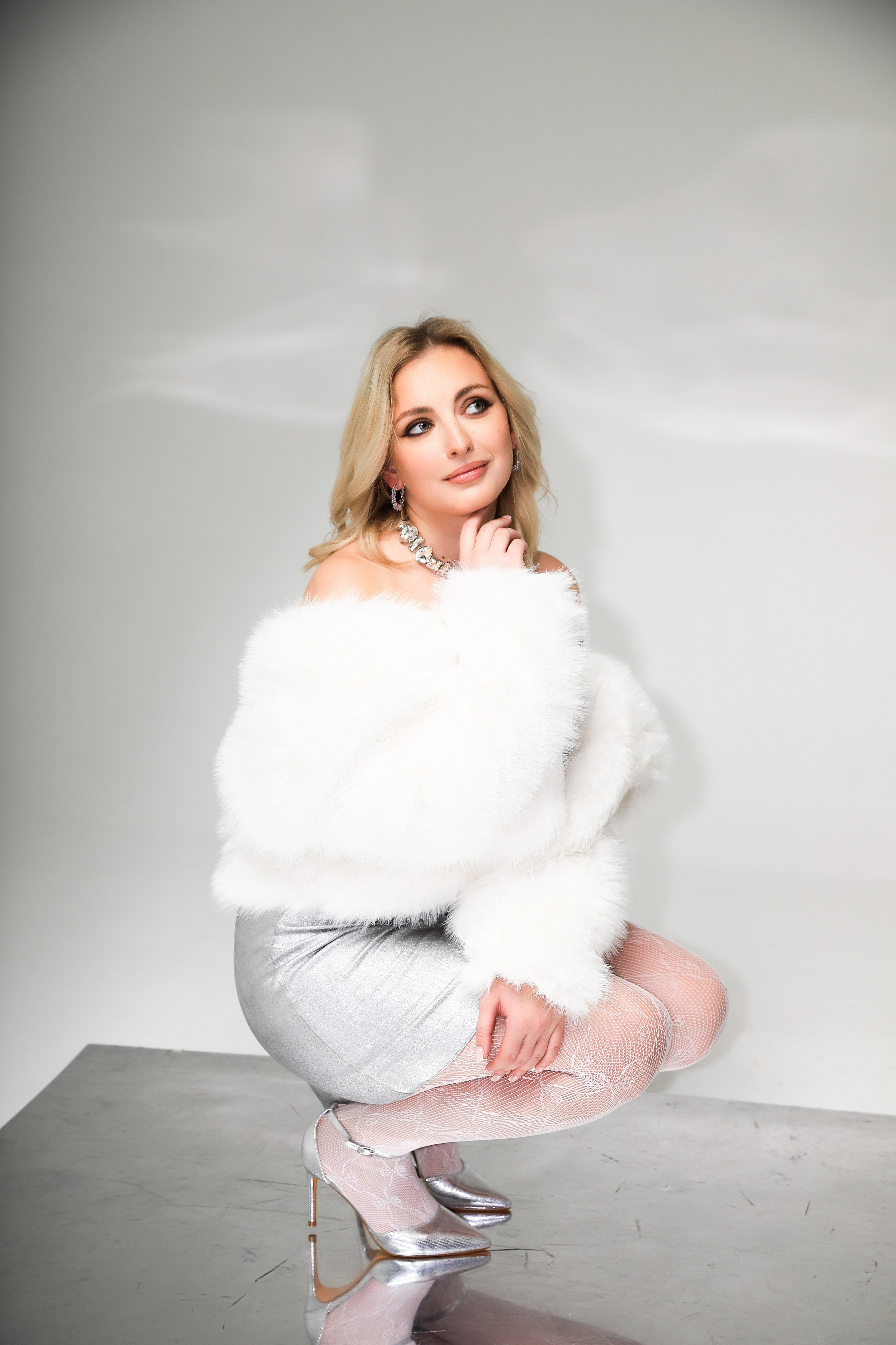 Фотодень на циклораме. Индивидуальный фотограф в Москве Старченкова Ольга