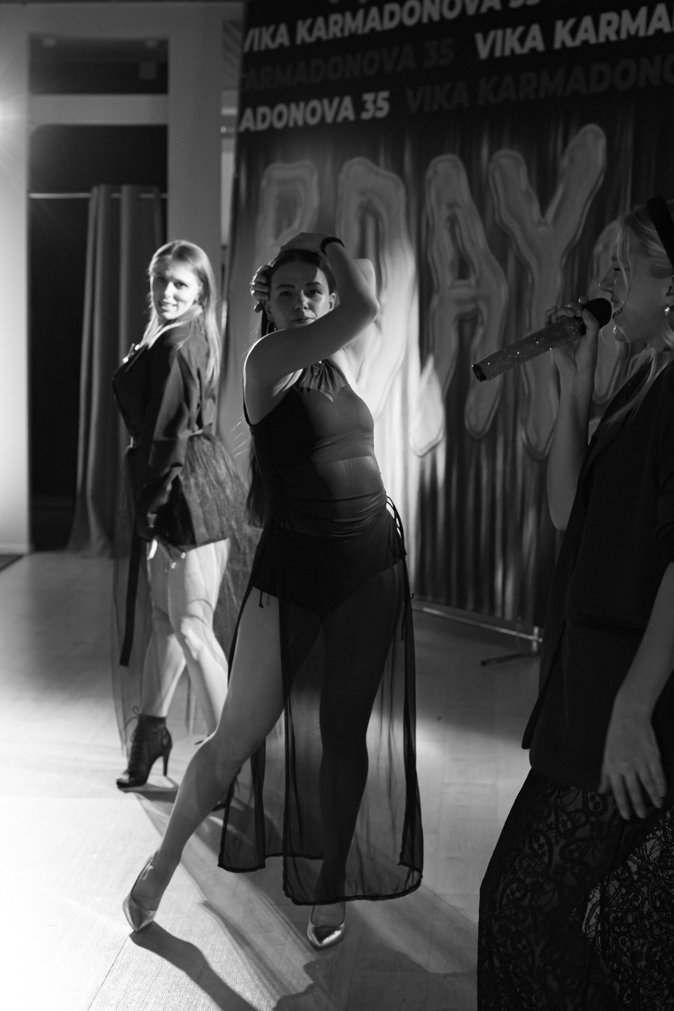 VIKA KARMADONOVA. Photokarish