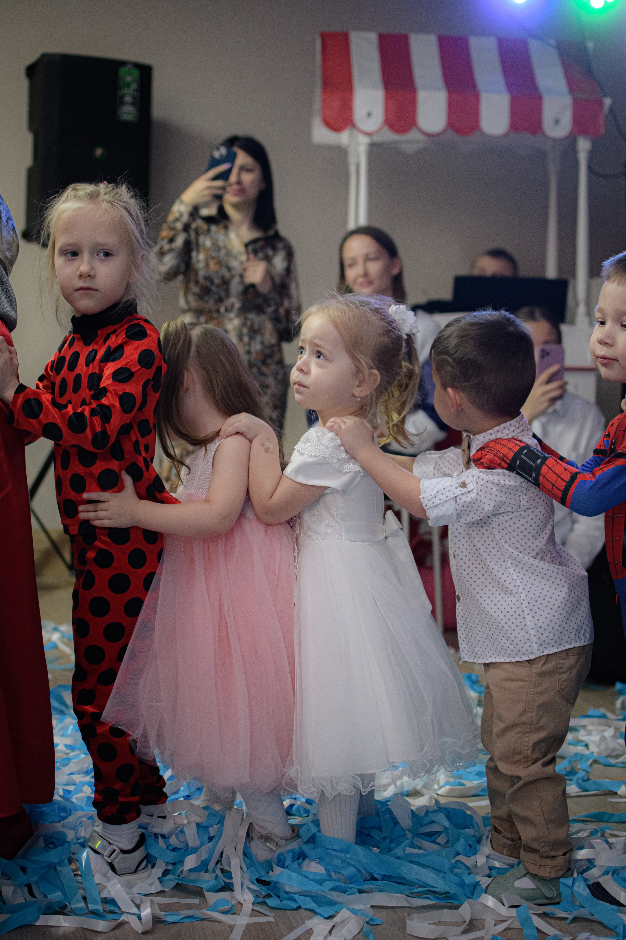 HAPPY NEW YEAR. Photokarish