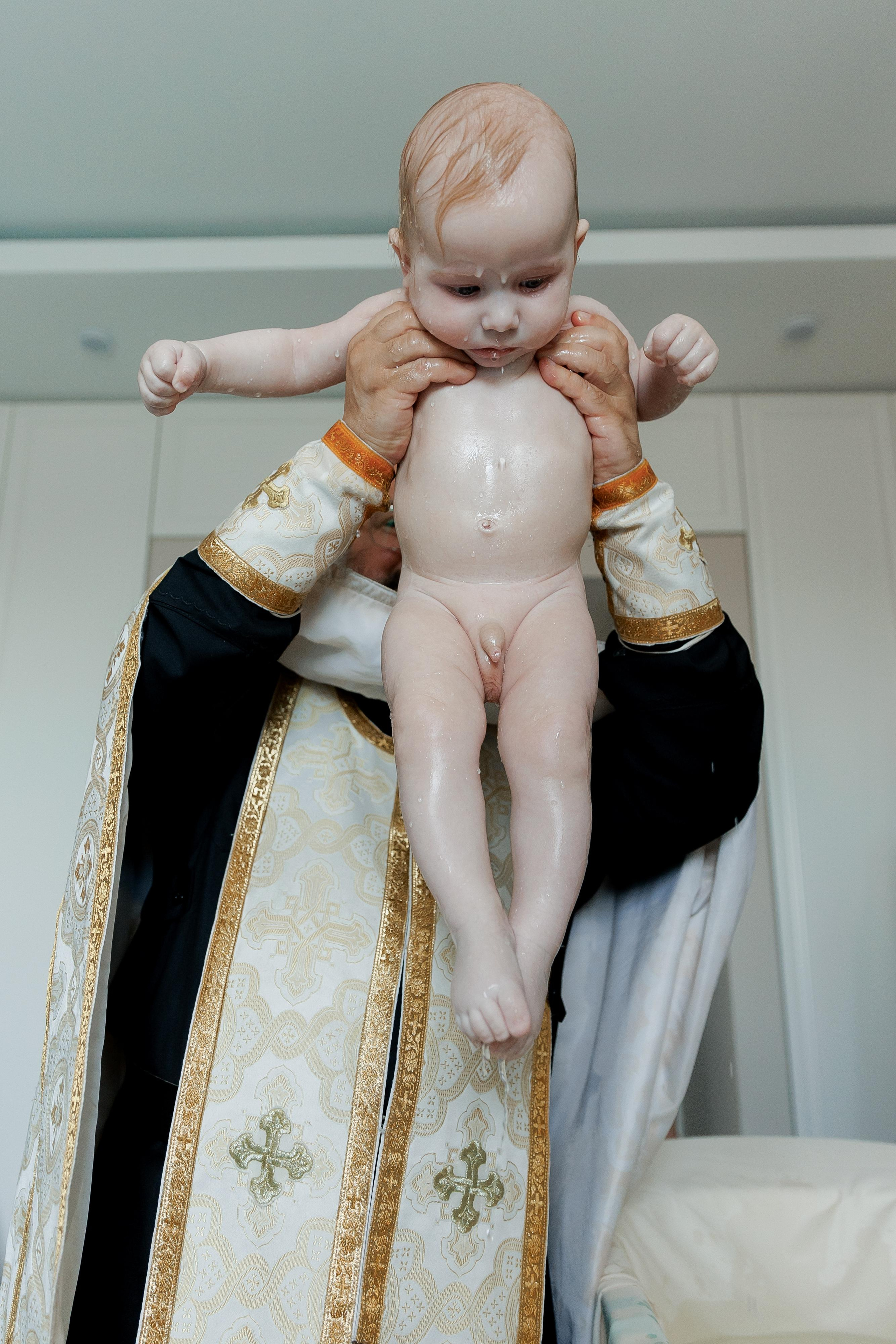 Елисей таинство крещения. Свадебный фотограф в Москве