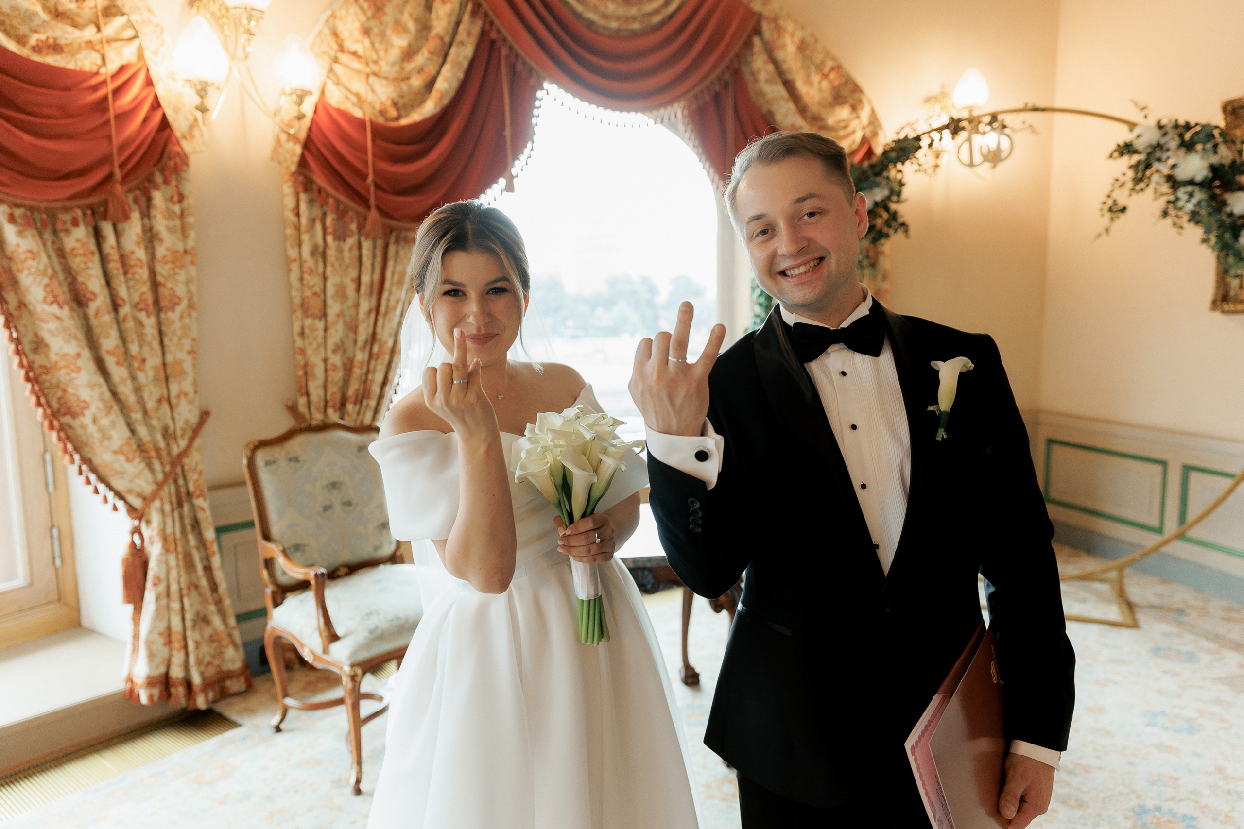 Гриша & Настя роспись в Национале. Свадебный фотограф в Москве