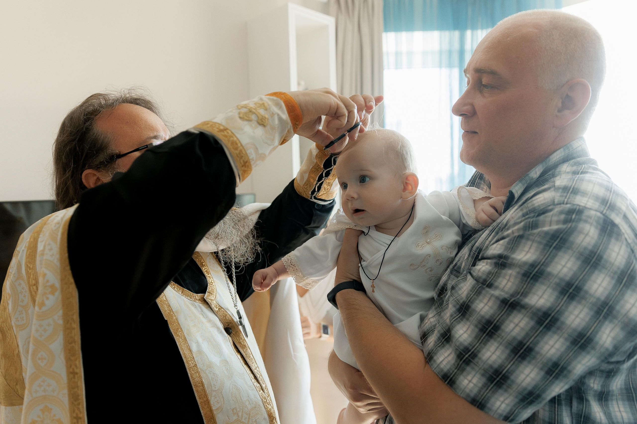 Елисей таинство крещения. Свадебный фотограф в Москве