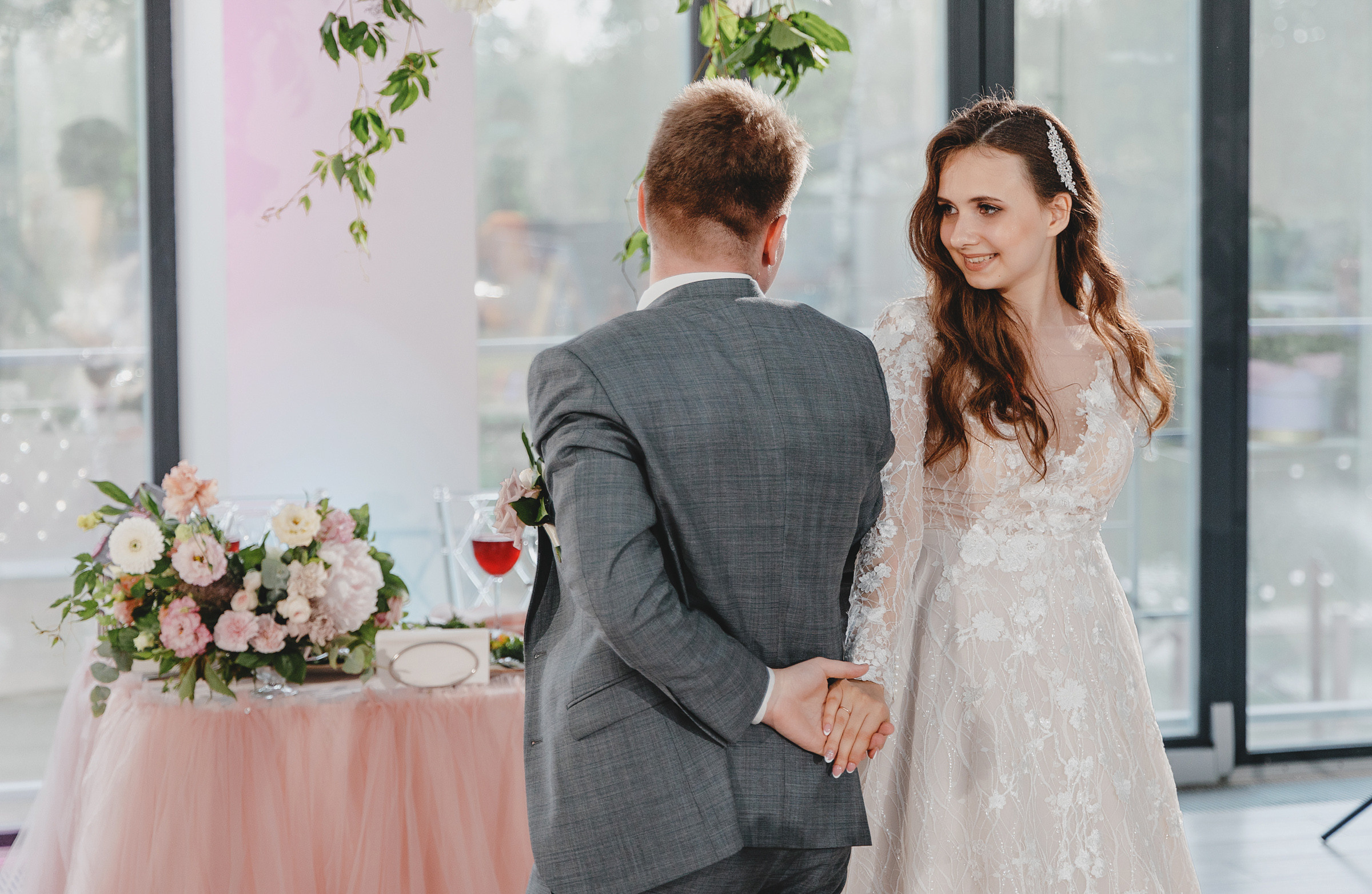 Владислав и Даниэлла. Свадебный фотограф и видеограф Дмитрий Горяченков