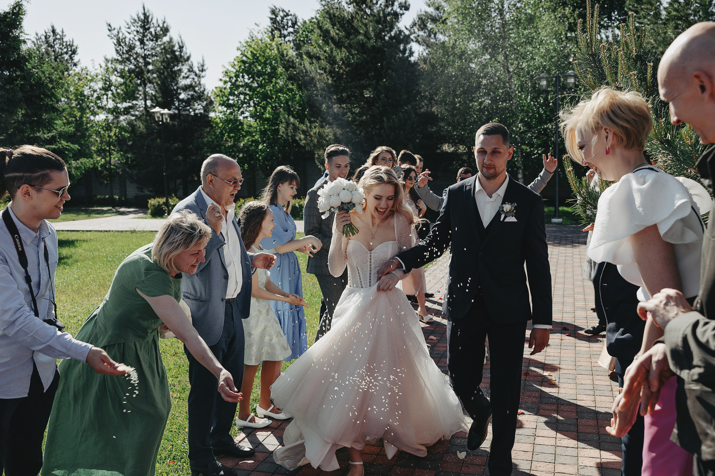 Саша и Даша. Свадебный фотограф и видеограф Дмитрий Горяченков