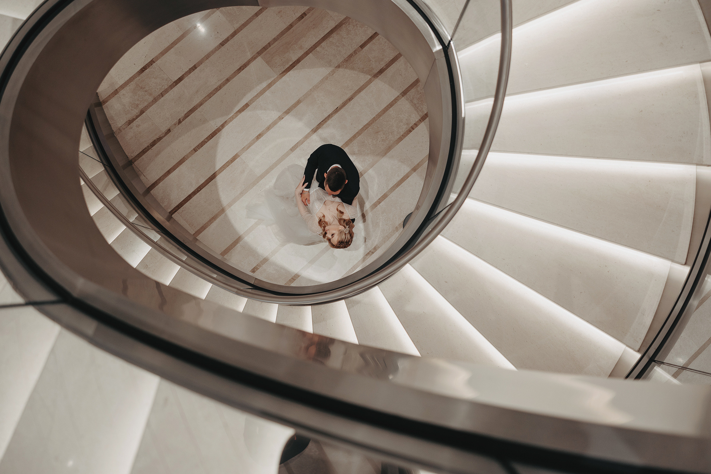 Саша и Даша. Свадебный фотограф и видеограф Дмитрий Горяченков