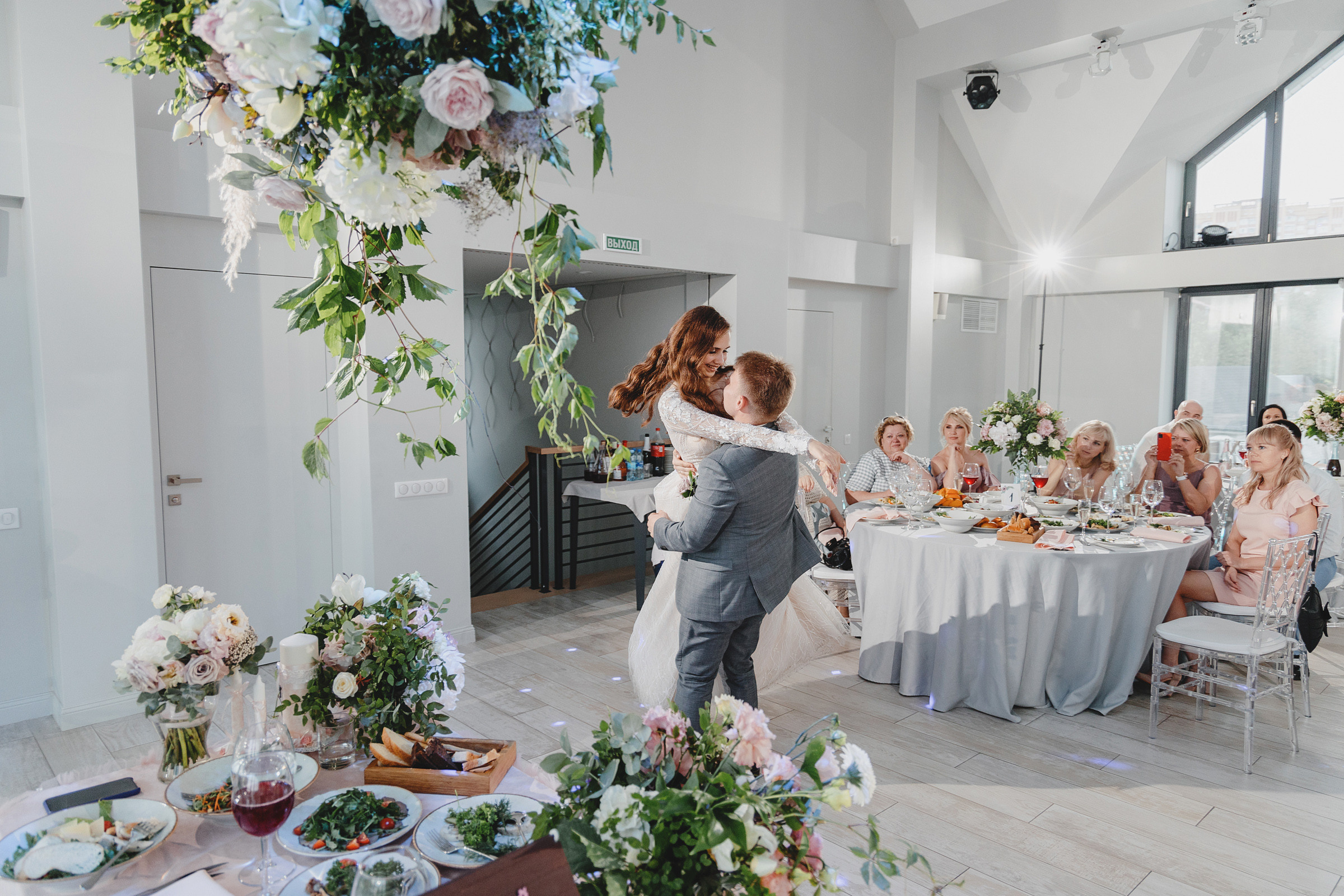 Владислав и Даниэлла. Свадебный фотограф и видеограф Дмитрий Горяченков