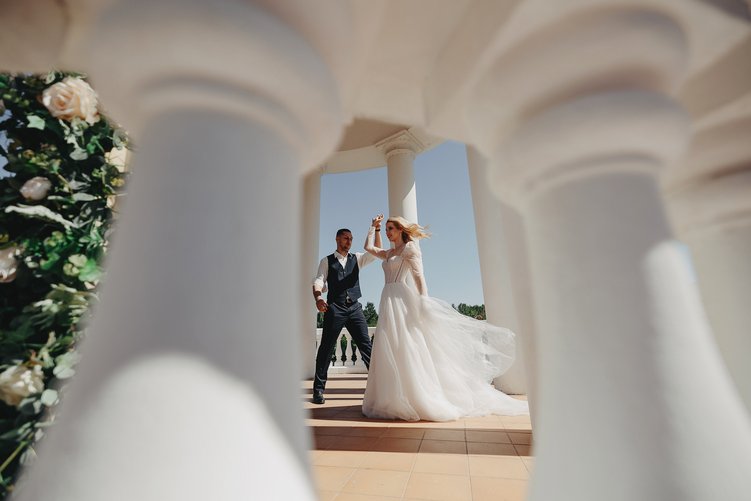 Саша и Даша. Свадебный фотограф и видеограф Дмитрий Горяченков