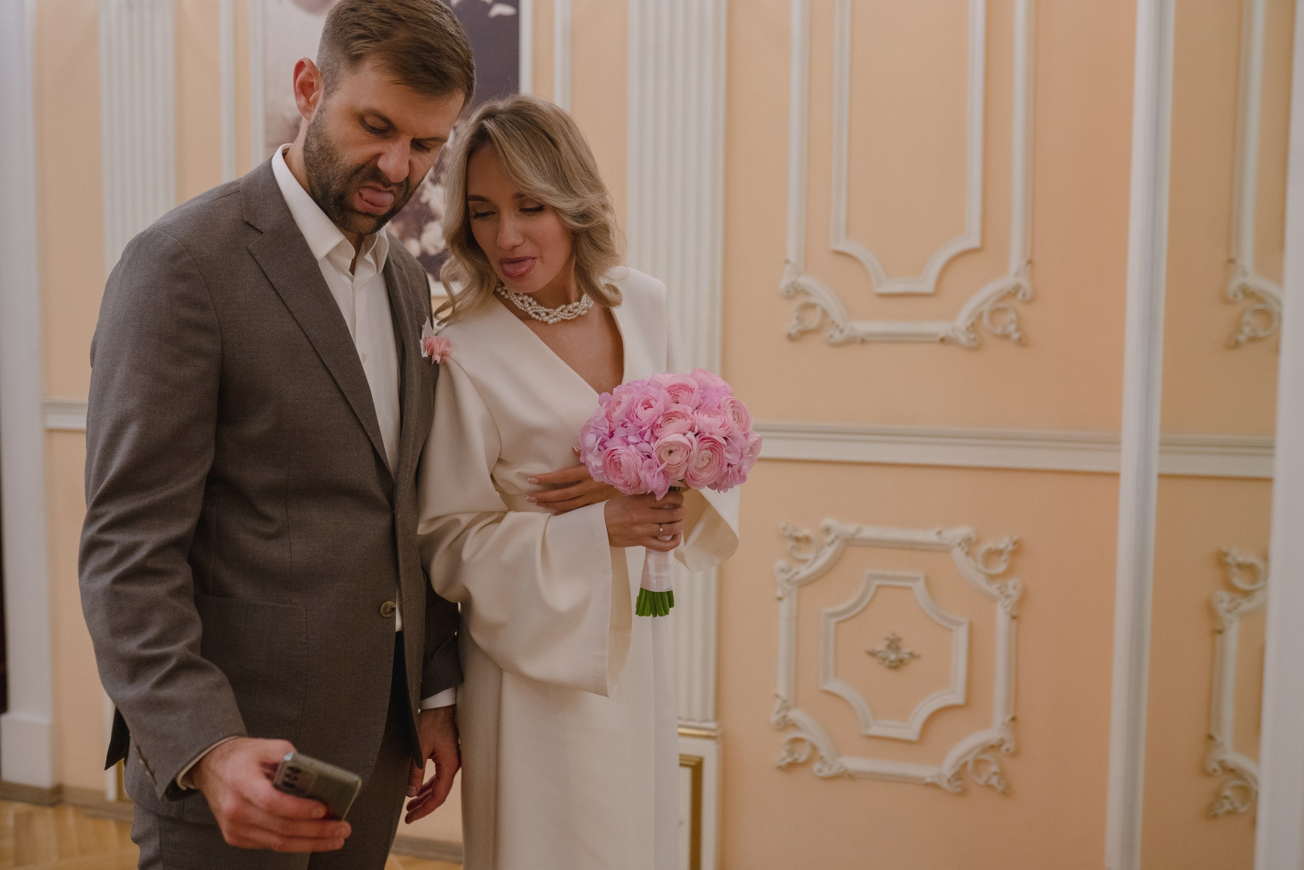 Анна и Тимур. Прогулка и ЗАГС. Семейный фотограф в Москве Лилия Лебедева