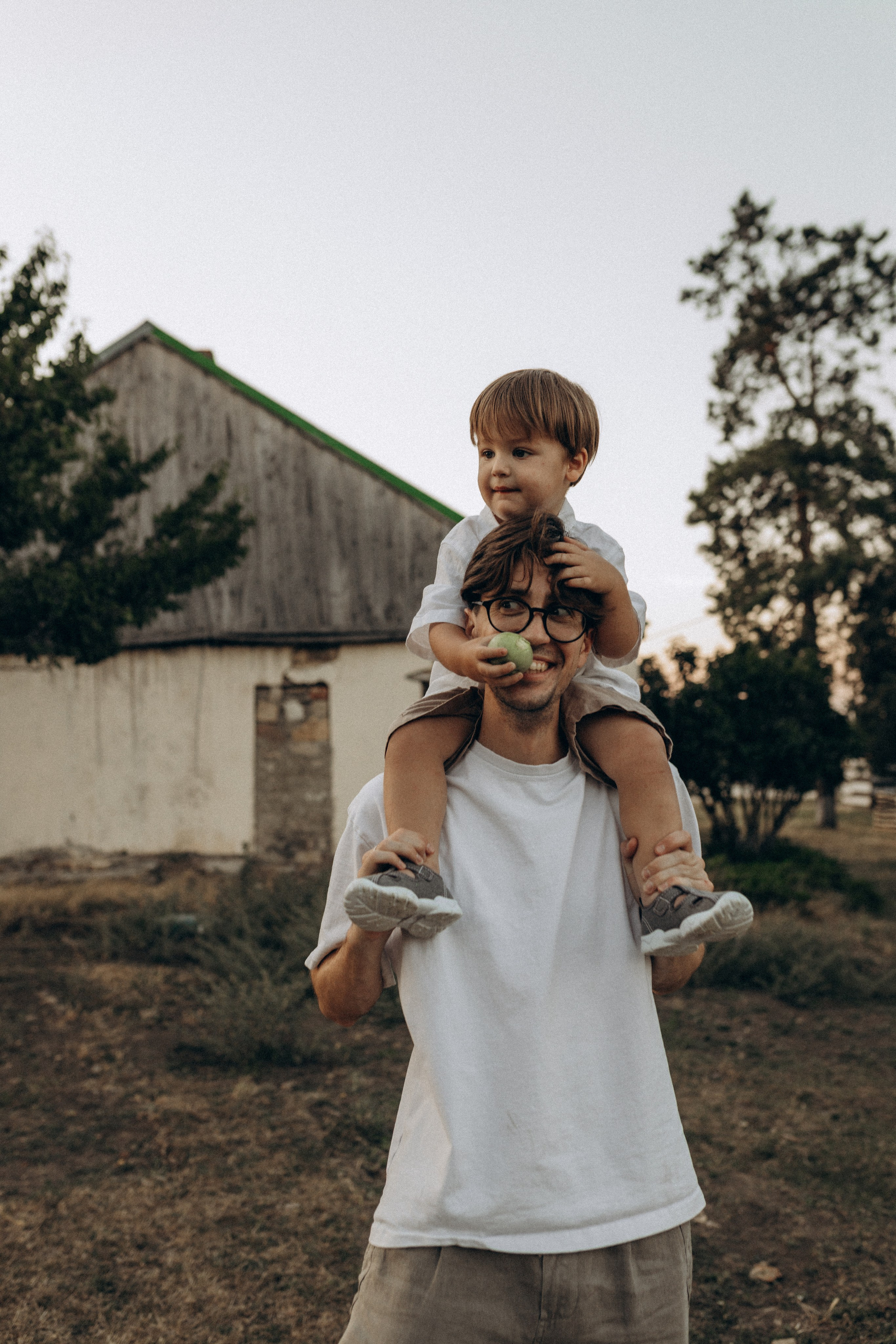 Миша Таня и Лев на ферме. Семейный фотограф в Новороссийске и Анапе Александра Яковлева