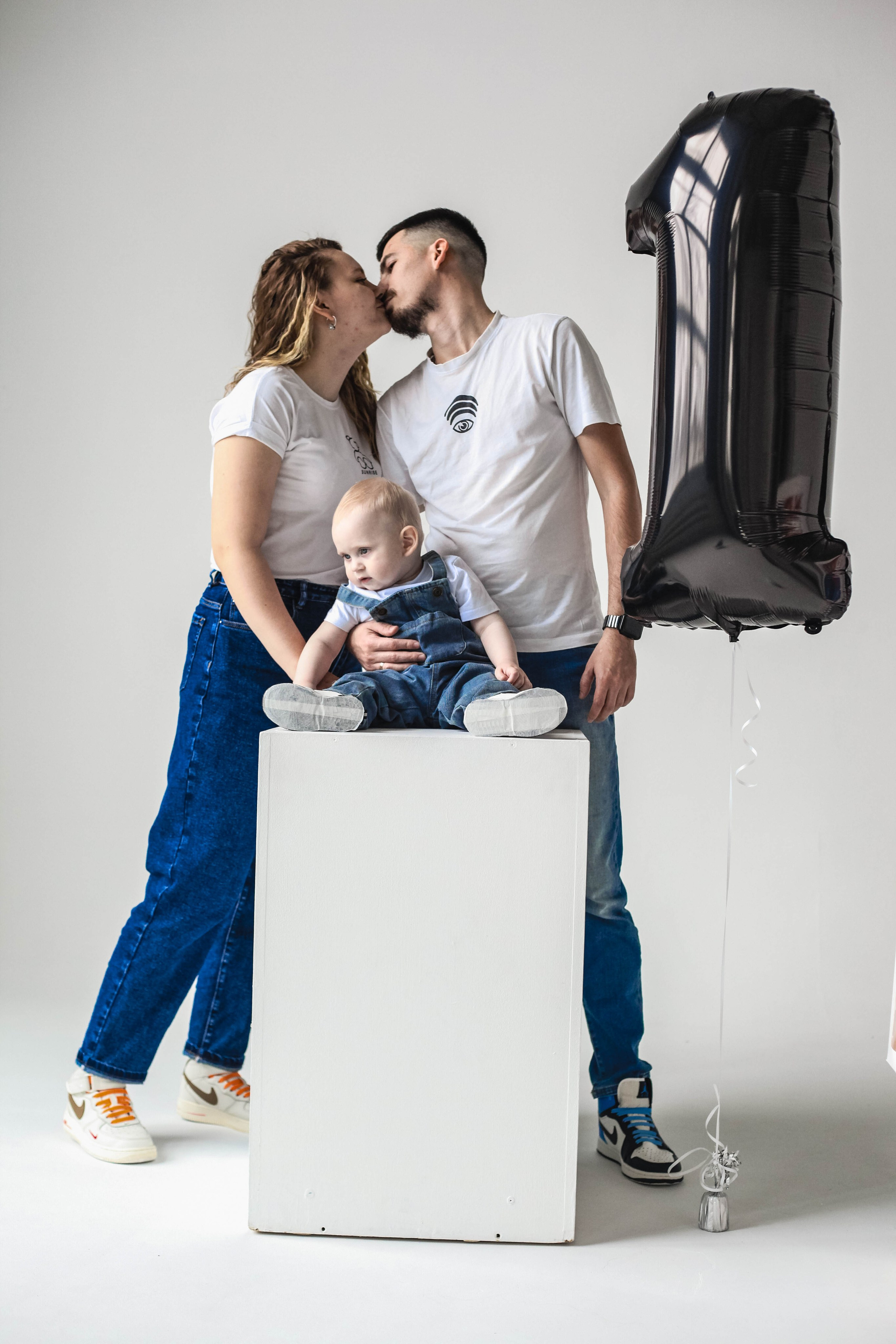 Студия. Уличный фотограф Города N