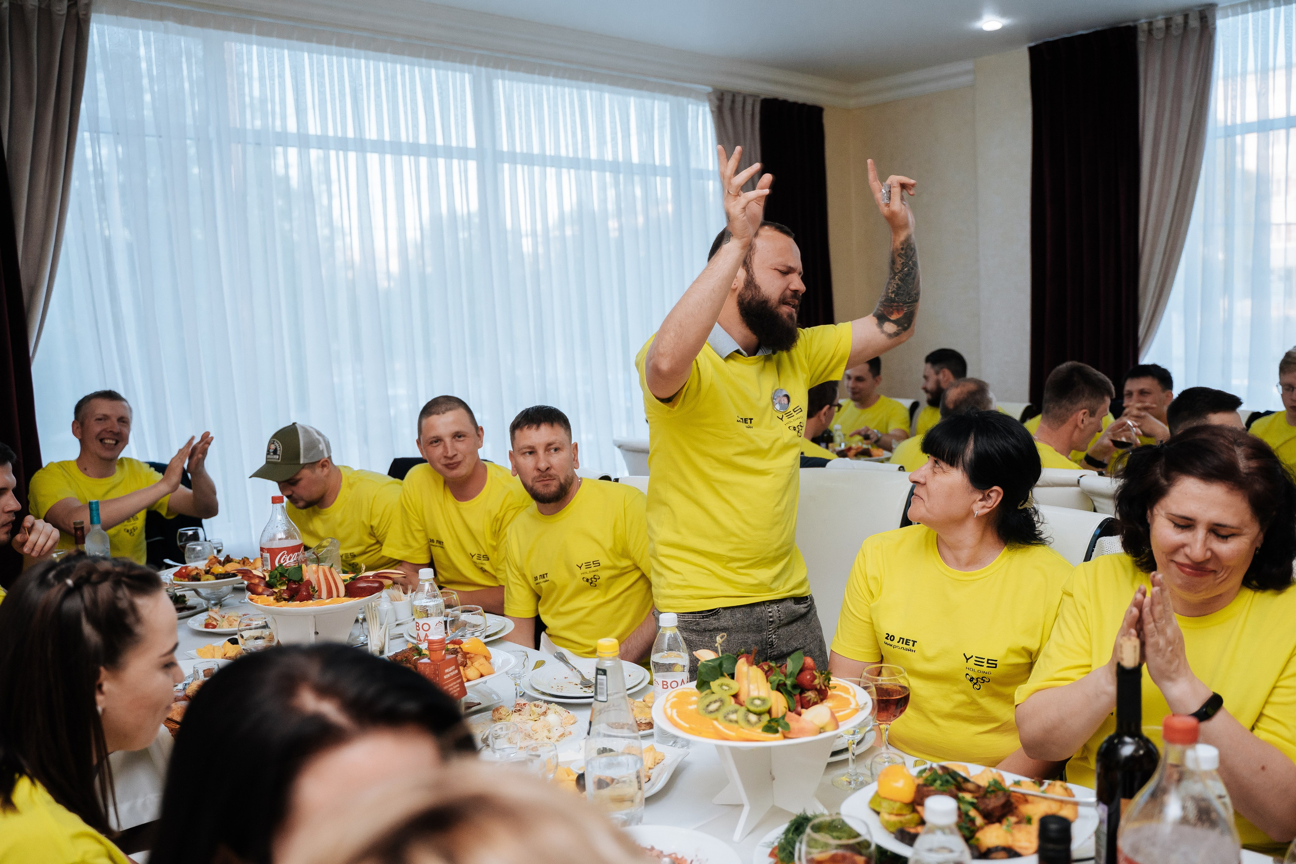 Yes Holding. Свадебный фотограф в Симферополе