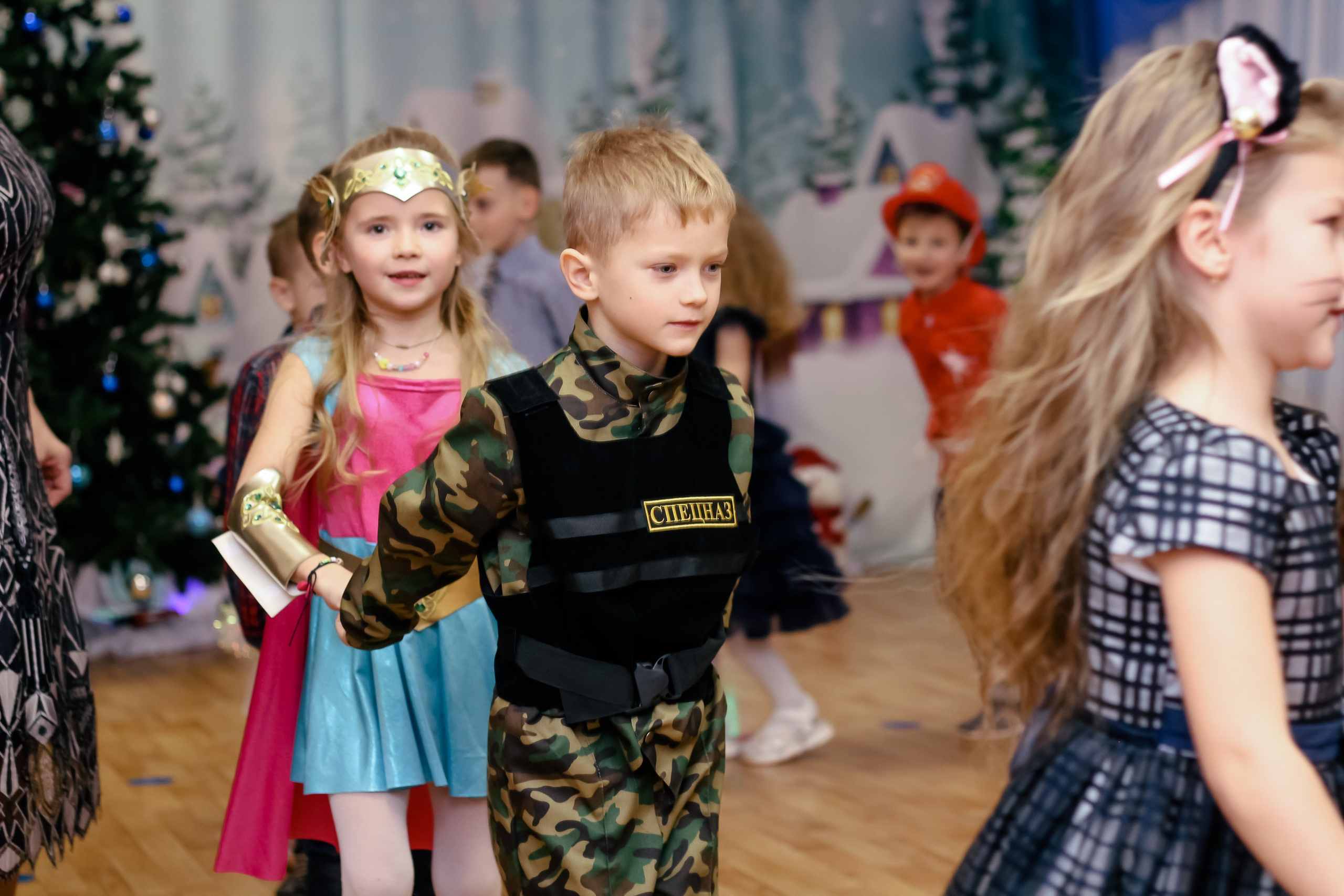 Новогодний утренник. Фотограф Великий Новгород Татьяна Чиглинцева