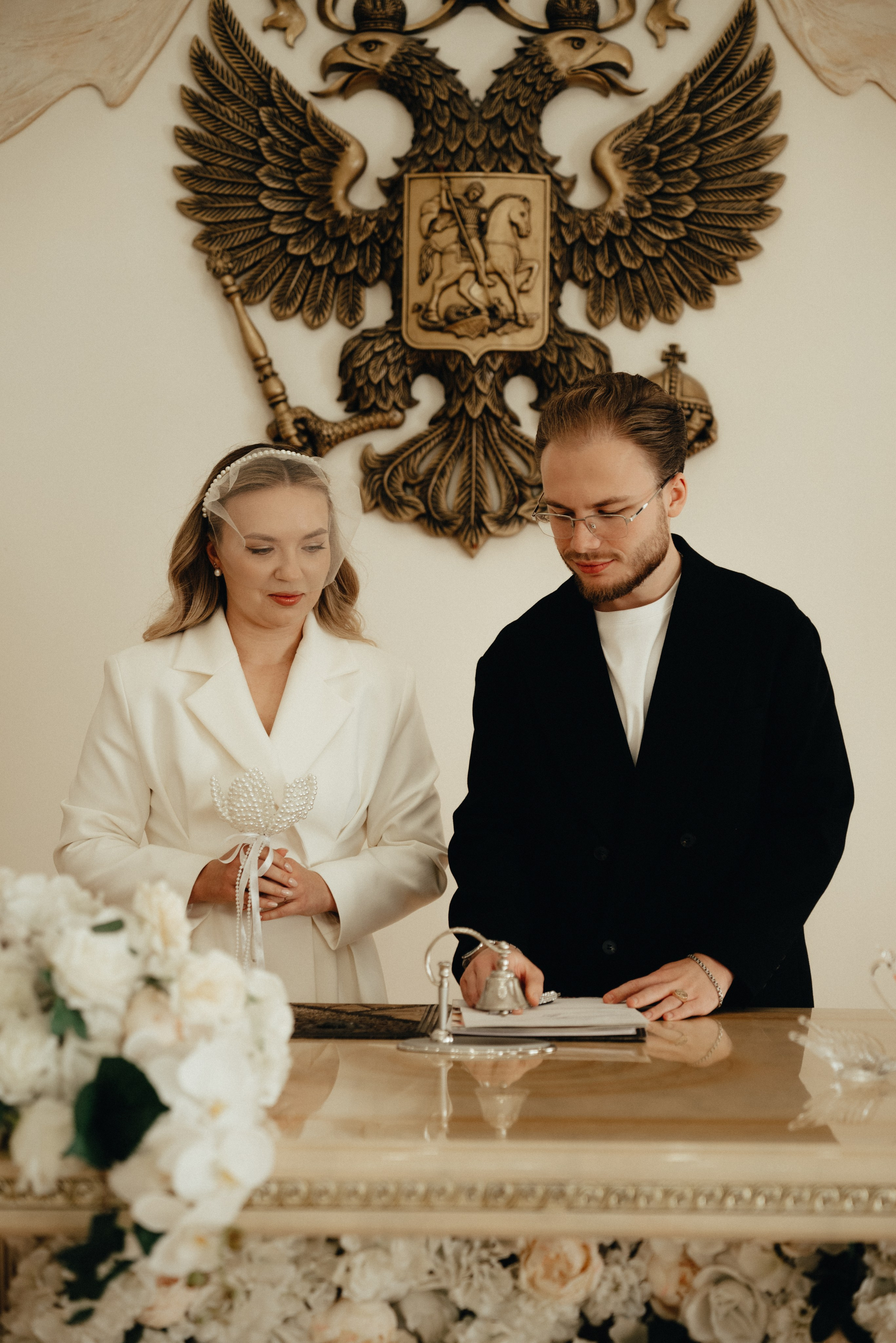 Кировский ЗАГС и съемка в ресторане. Фотограф Алена Банько