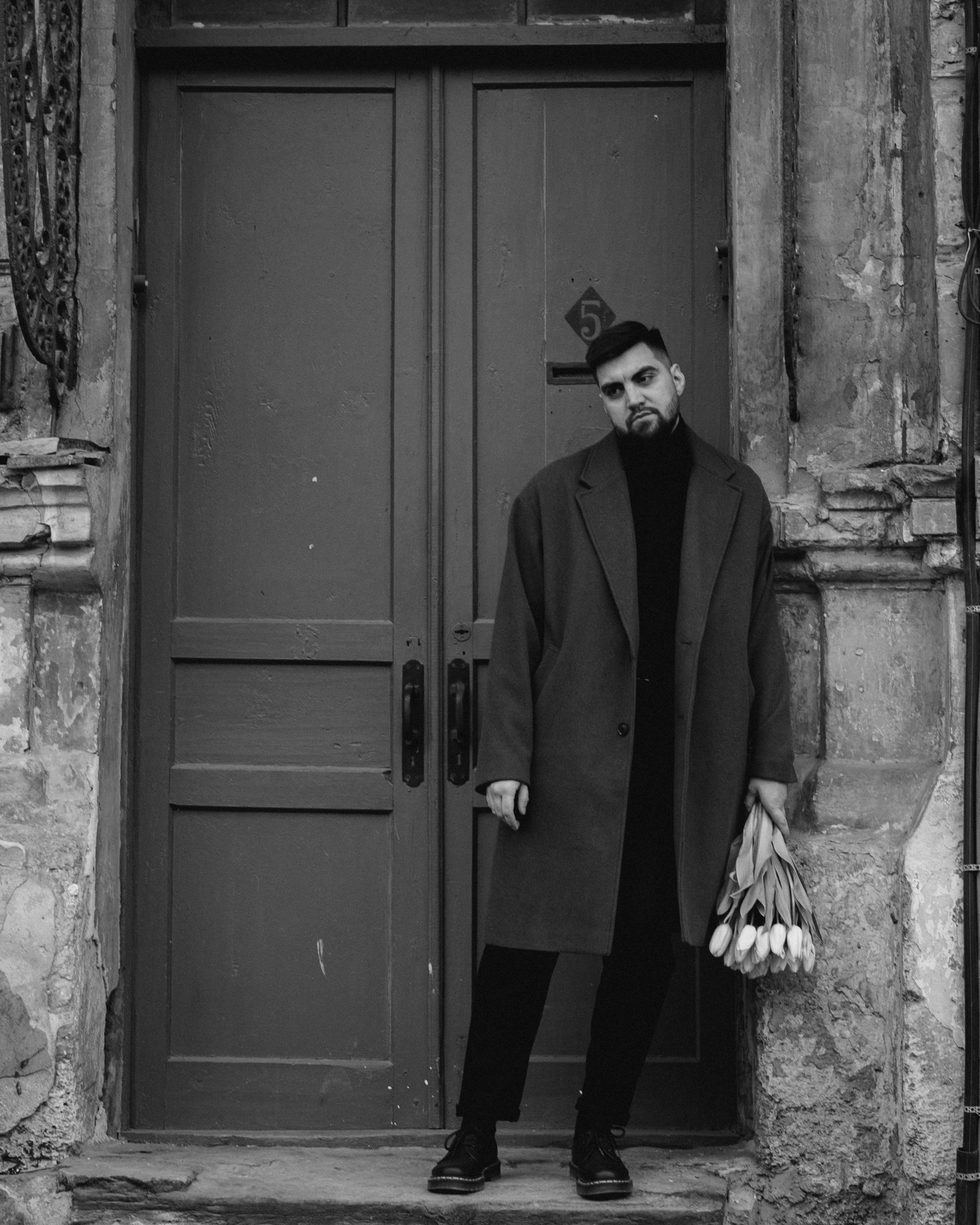 Мужская фотосъемка в старой части Ростова-на-Дону