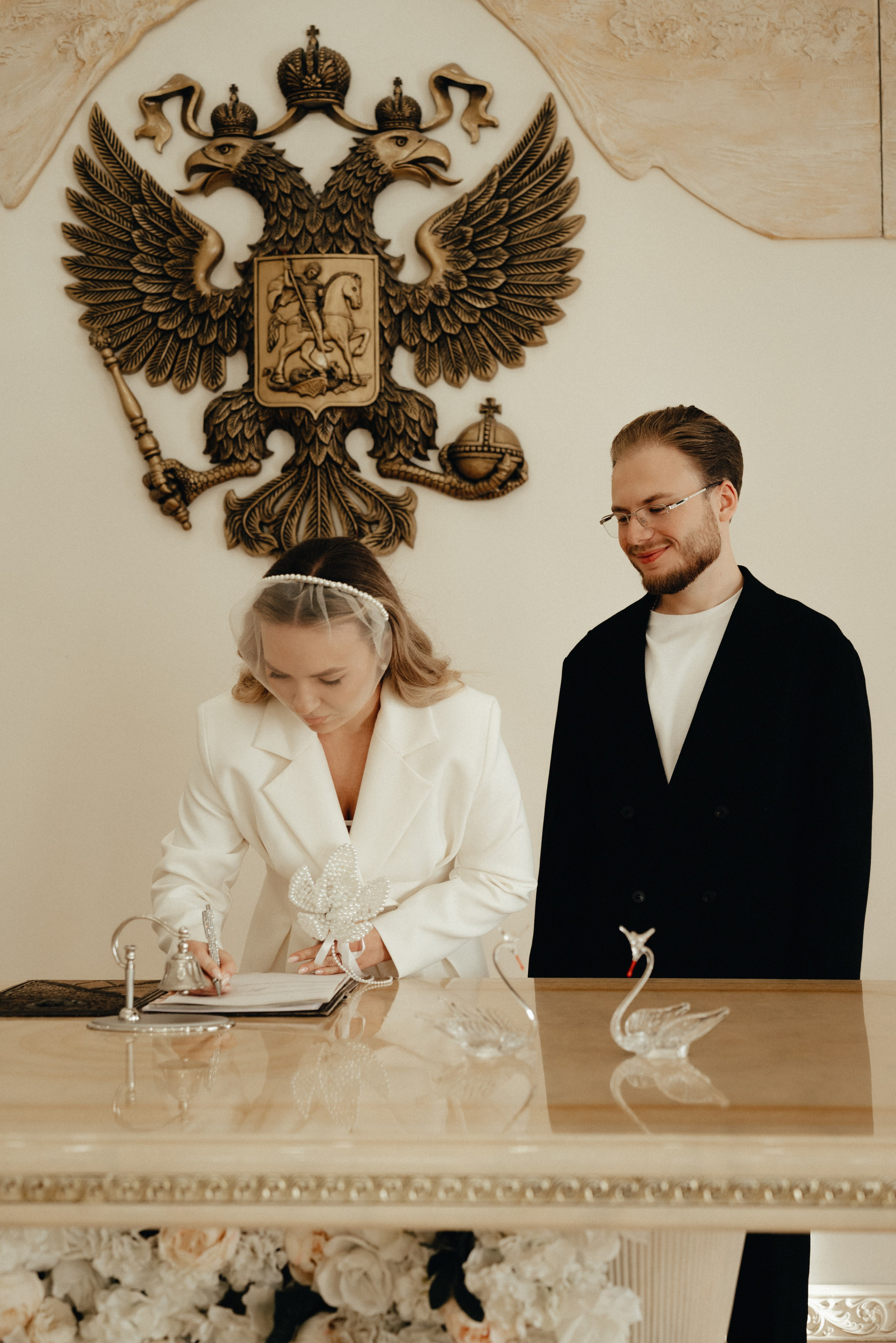 Кировский ЗАГС и съемка в ресторане. Фотограф Алена Банько