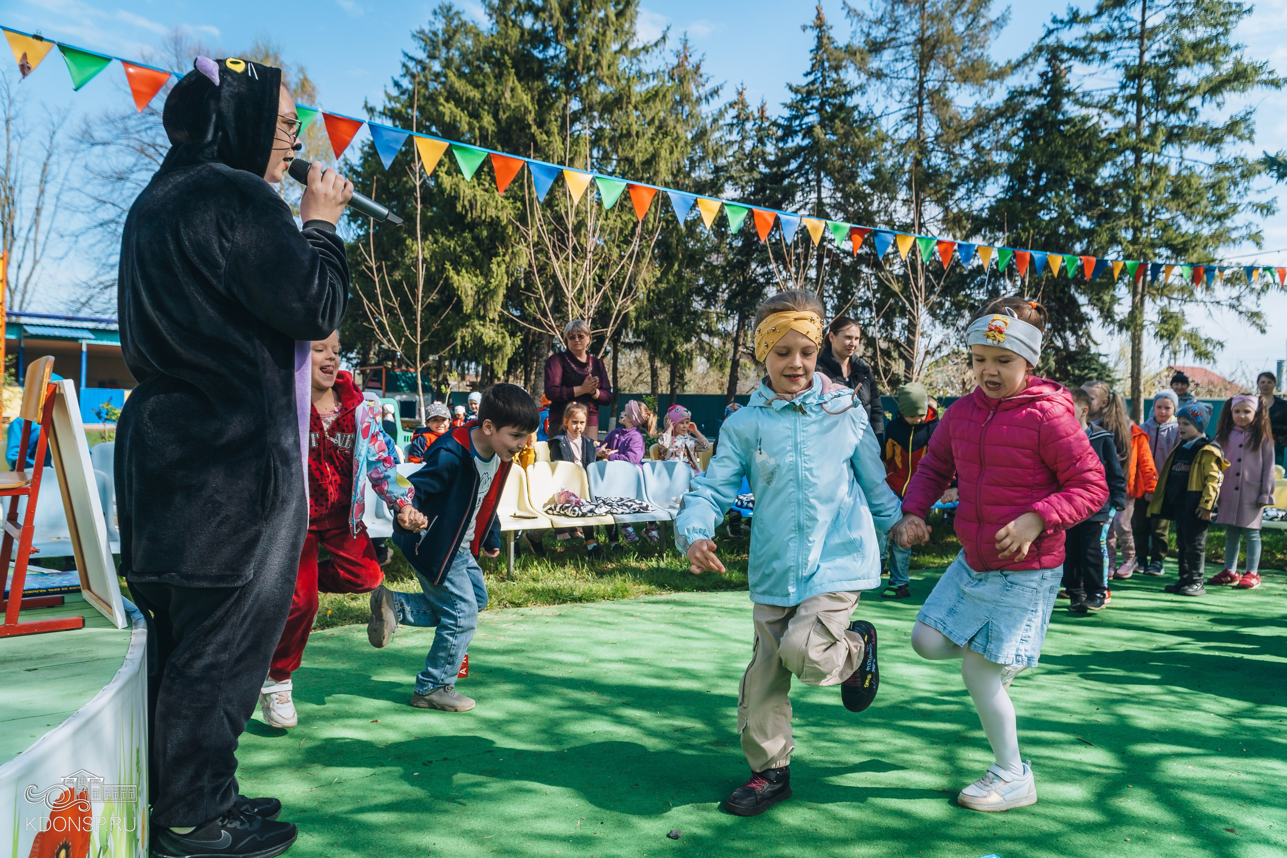 «У Лукоморья». Новотитаровский Дом культуры