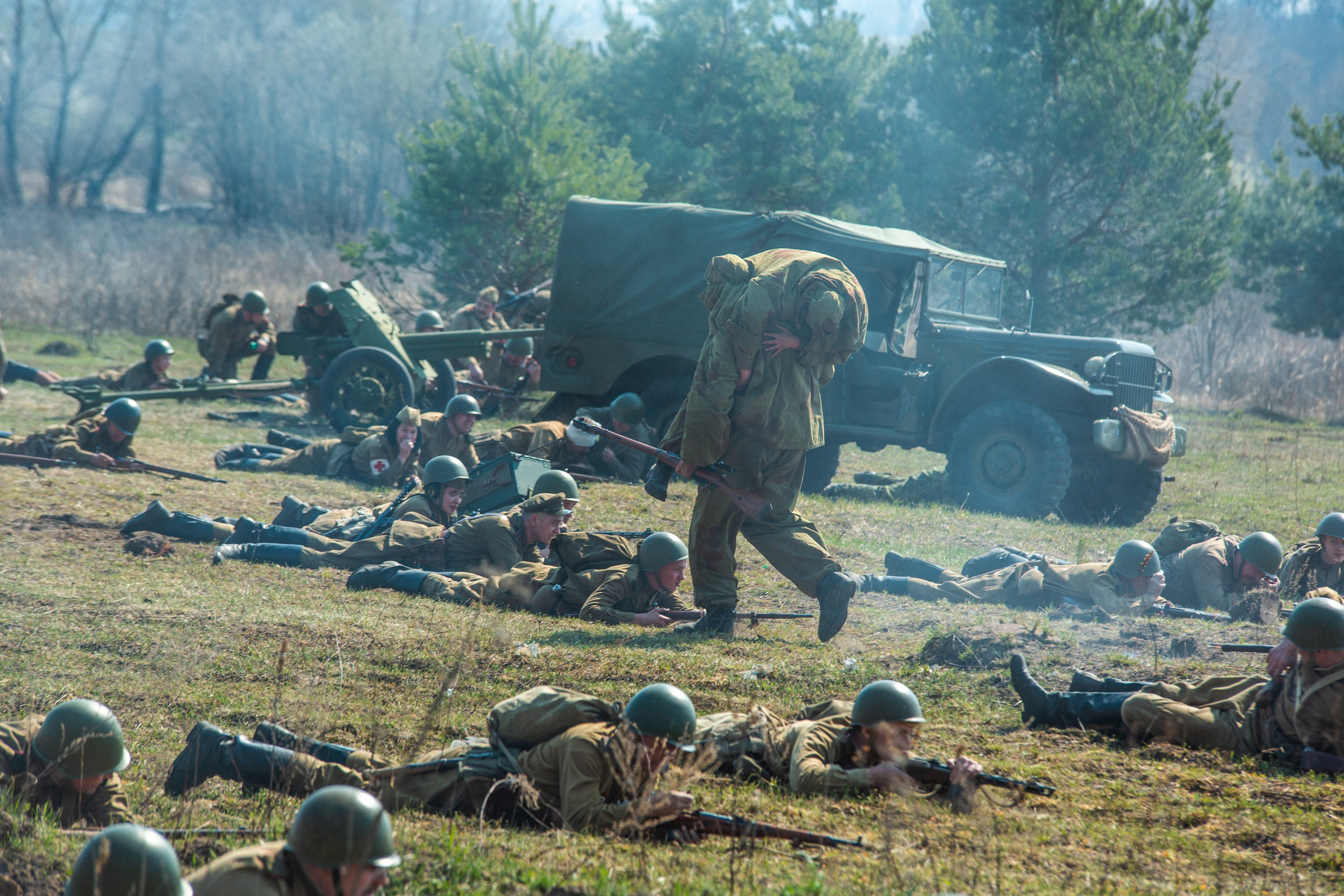 РЕКОНСТРУКЦИЯ БОЯ — ВОВ — БИТВА ЗА ГОРОД. Профессиональный фотограф в Мценске и Орловской области