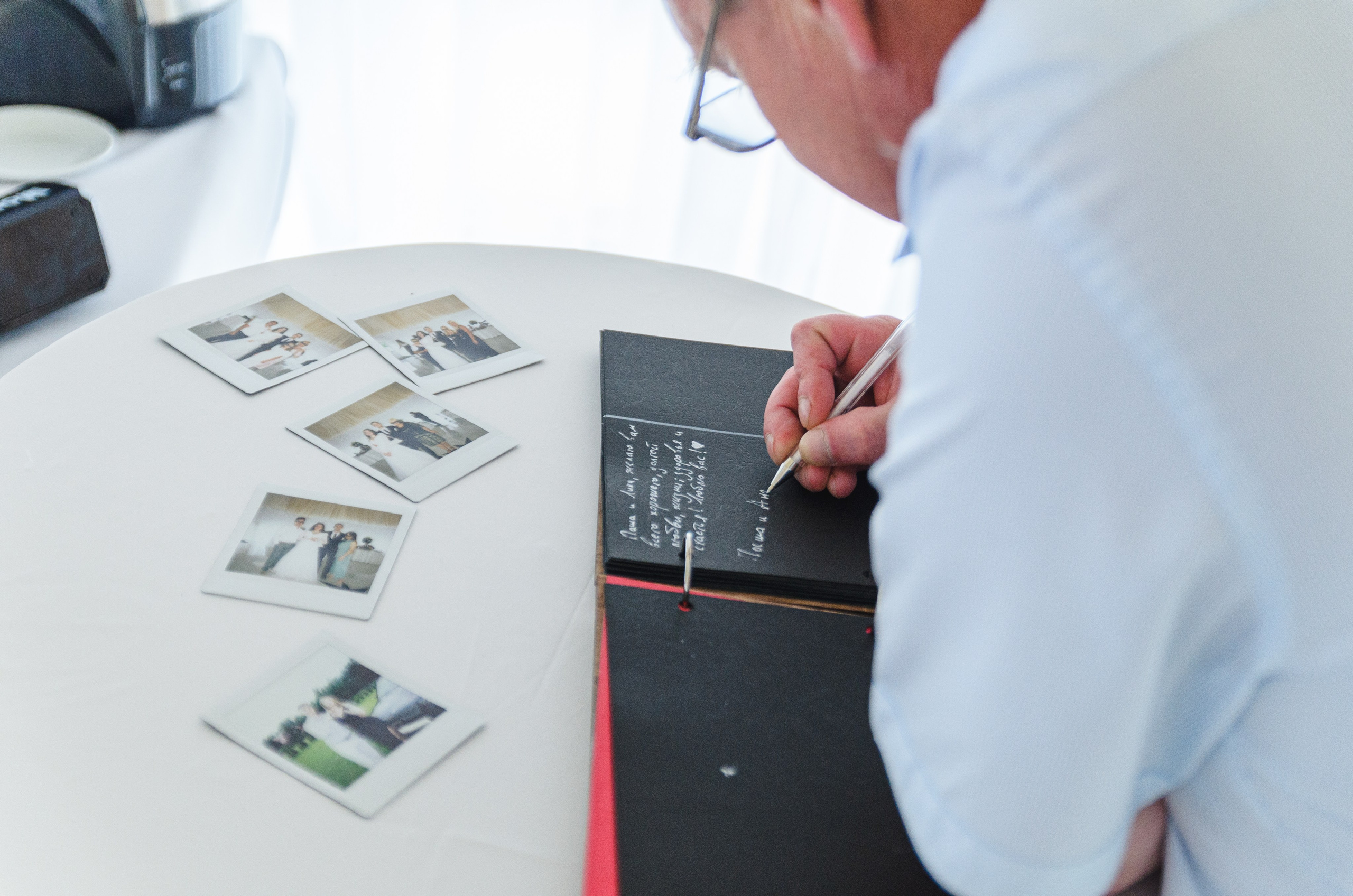 Свадебный банкет где-то под Петербургом. Портретный и репортажный фотограф в Санкт-Петербурге