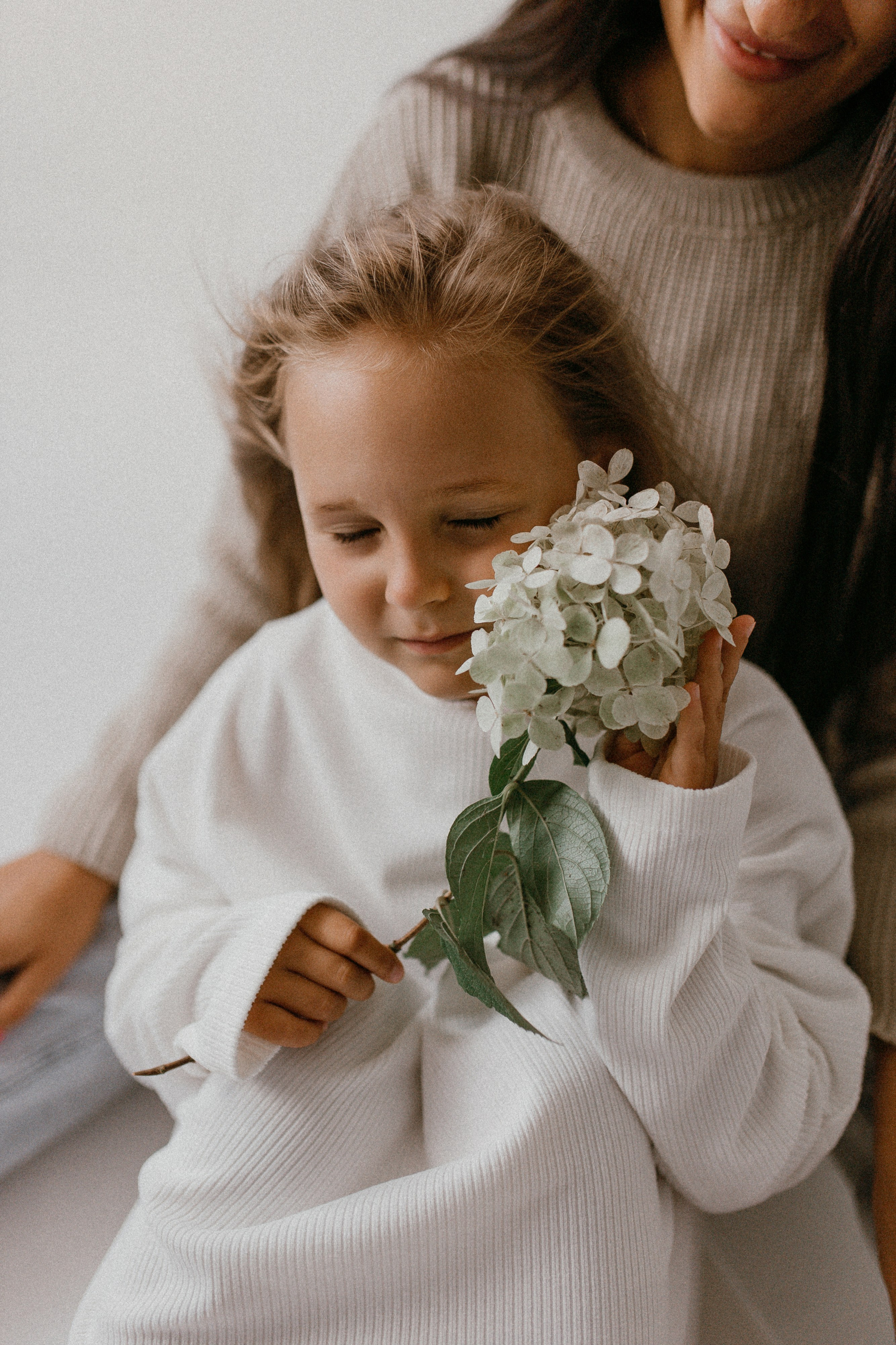 Есения и мама. Семейный фотограф Губкин/Старый Оскол