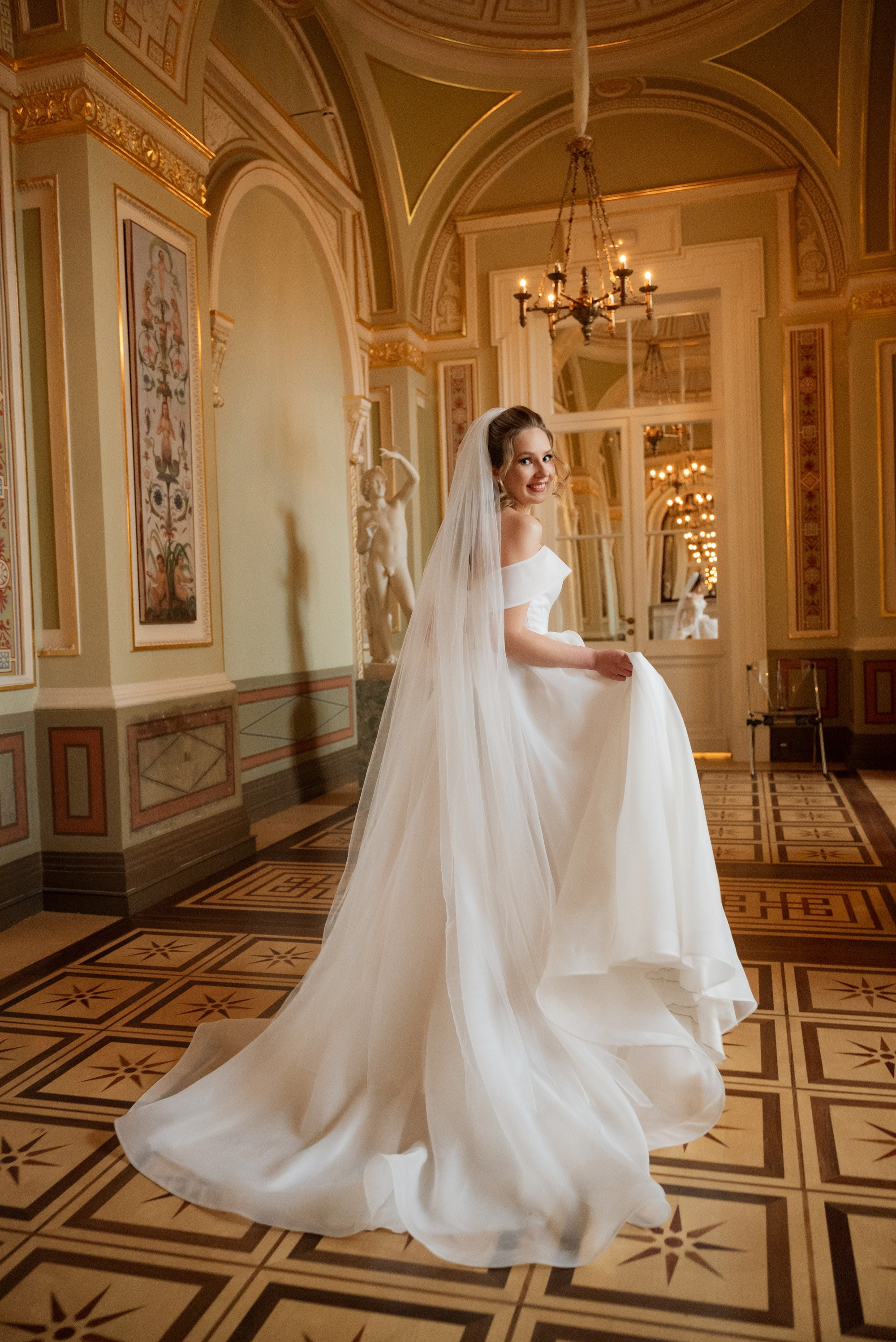 Павел и Антонина | 03.12.23. Свадебный фотограф в Санкт-Петербурге Владислава Тюльпина