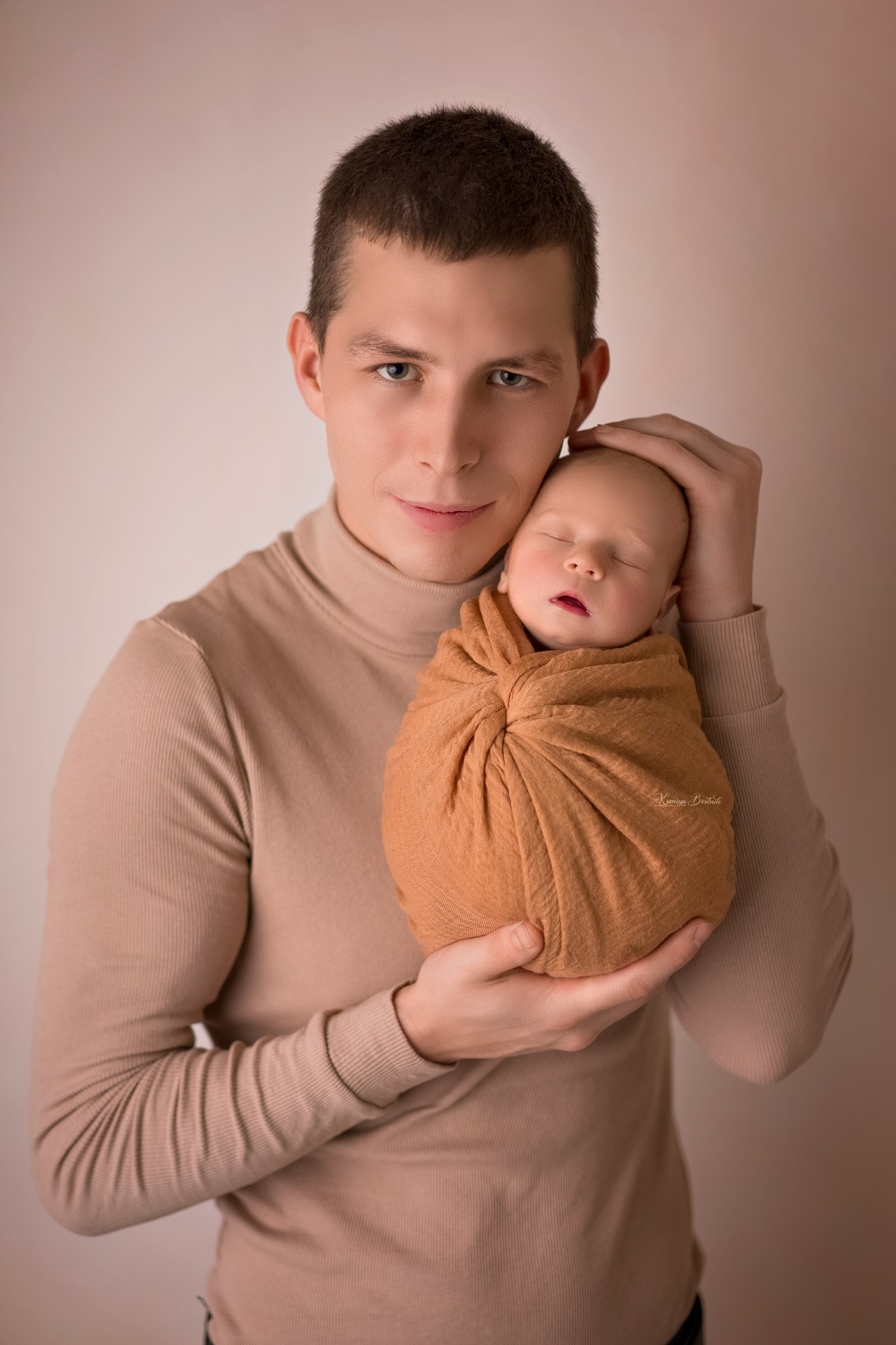 Съемка новорожденных. Профессиональный фотограф новорожденных Ксения Бортник