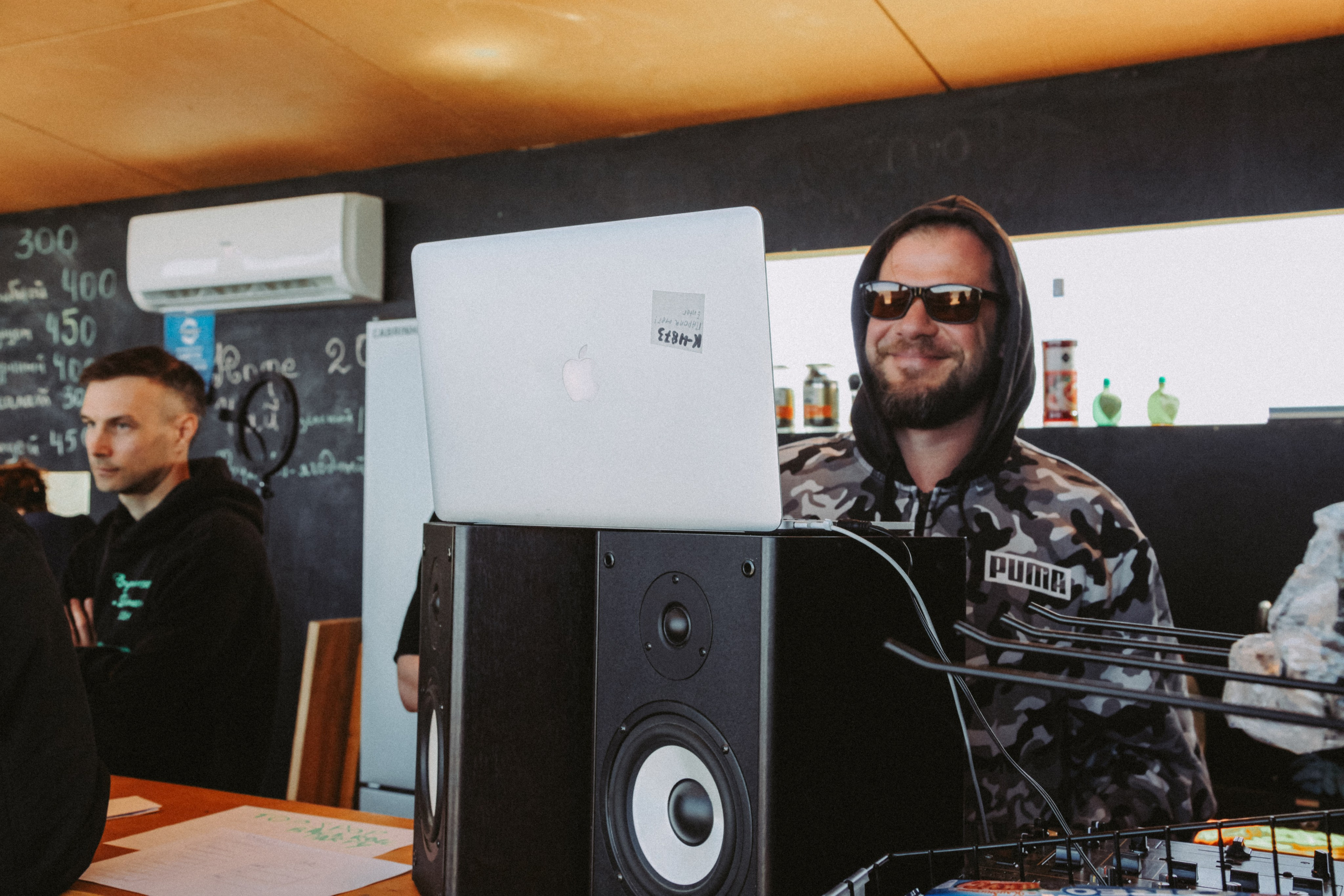 Backroll Party | TOPSPOT. Татьяна Фокина — портретный фотограф и AI creator