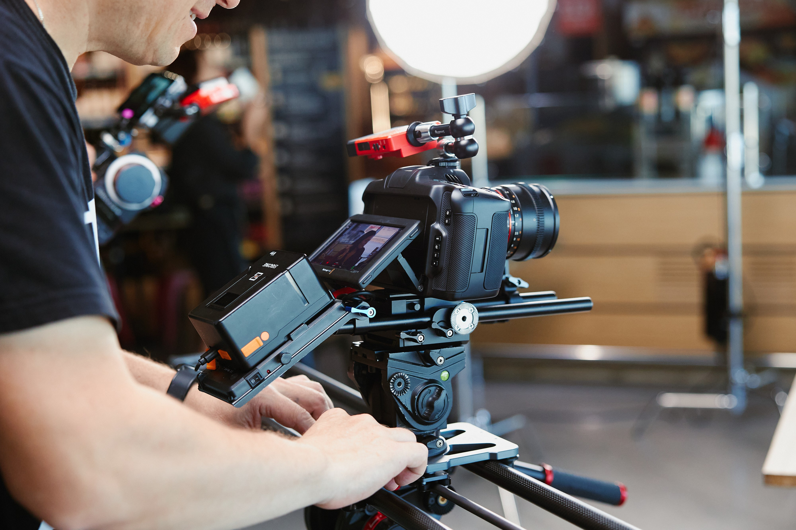 СОЛЬ PRODUCTION БЭК (BROSKO). ФОТОГРАФ НА МЕРОПРИЯТИЕ ОТ СОЛЬ МЕДИА PRODUCTION