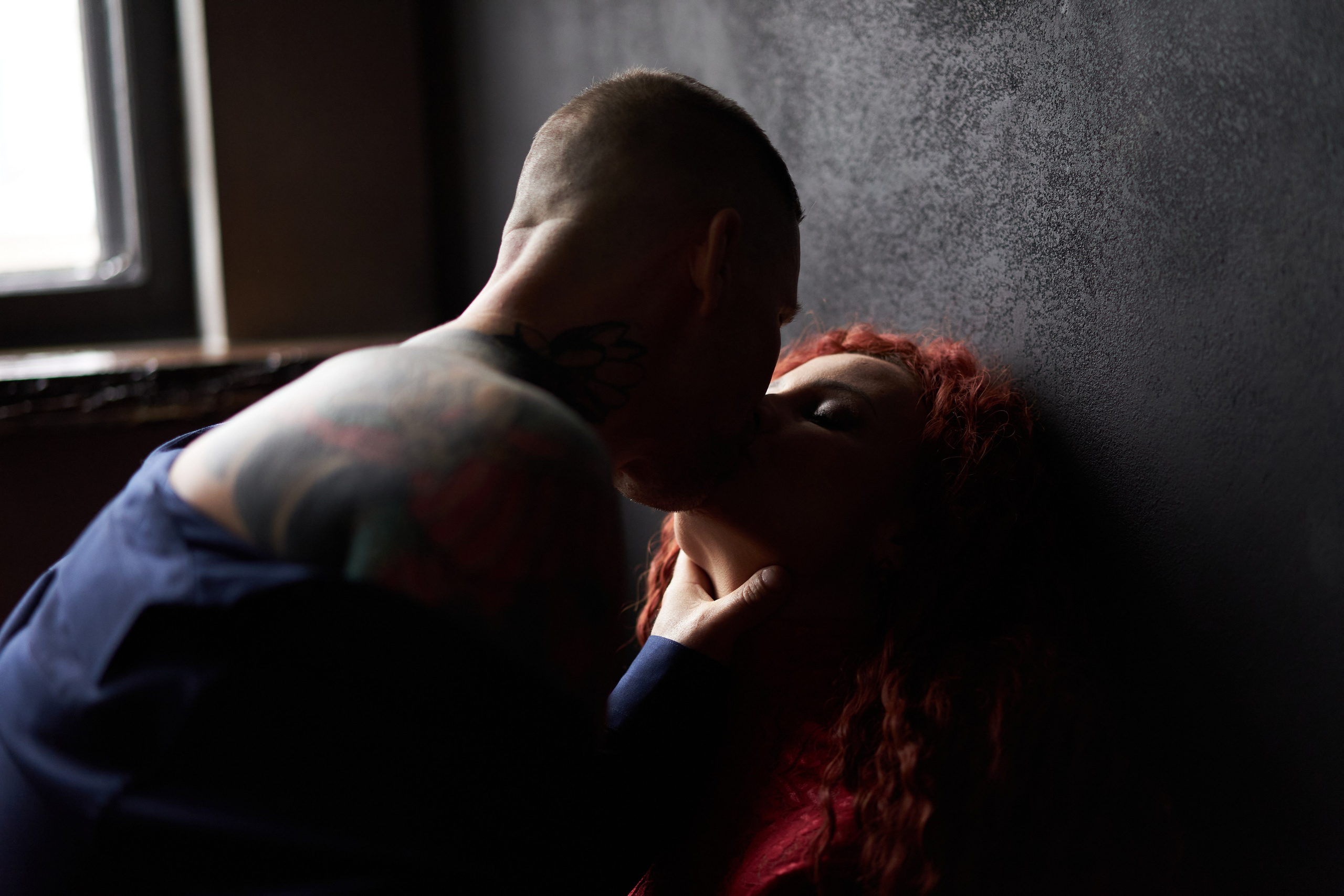 Фотосессия влюбленных в студии. Фотограф Екатеринбург Кокшарова Александра