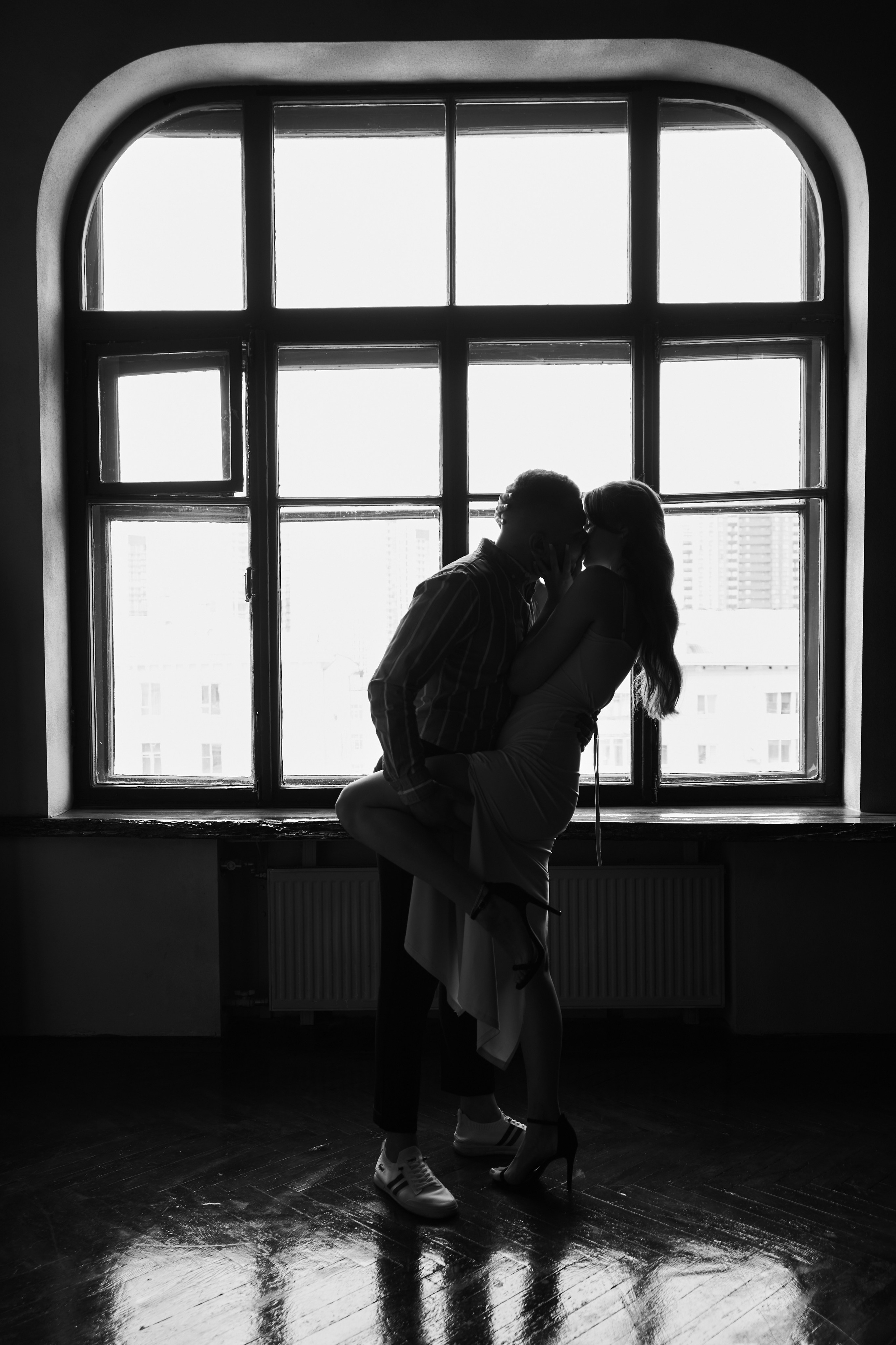 Фотосессия влюбленные в студии. Фотограф Екатеринбург Кокшарова Александра