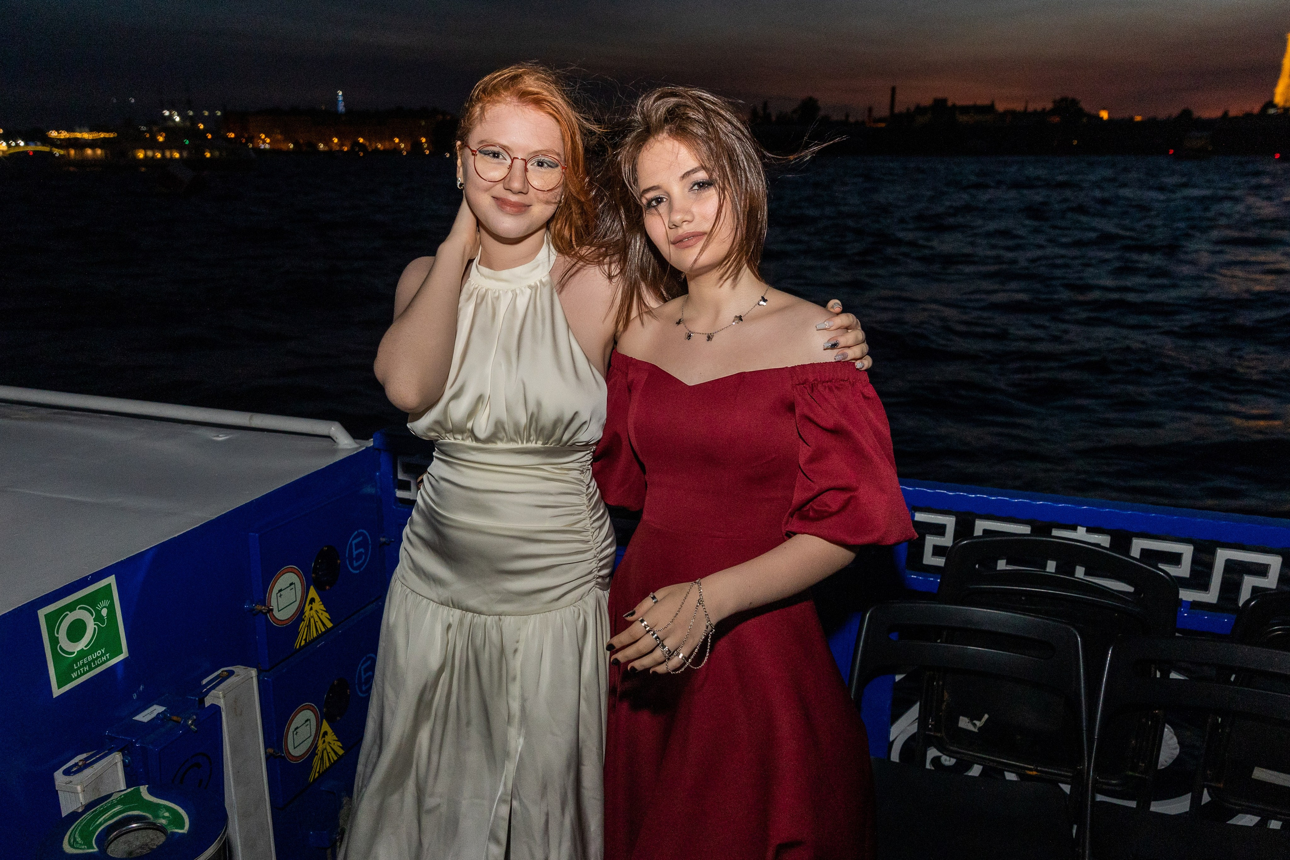 Выпускной на караблике 9 класс. Фотограф в Санкт-Петербурге Закута Ольга