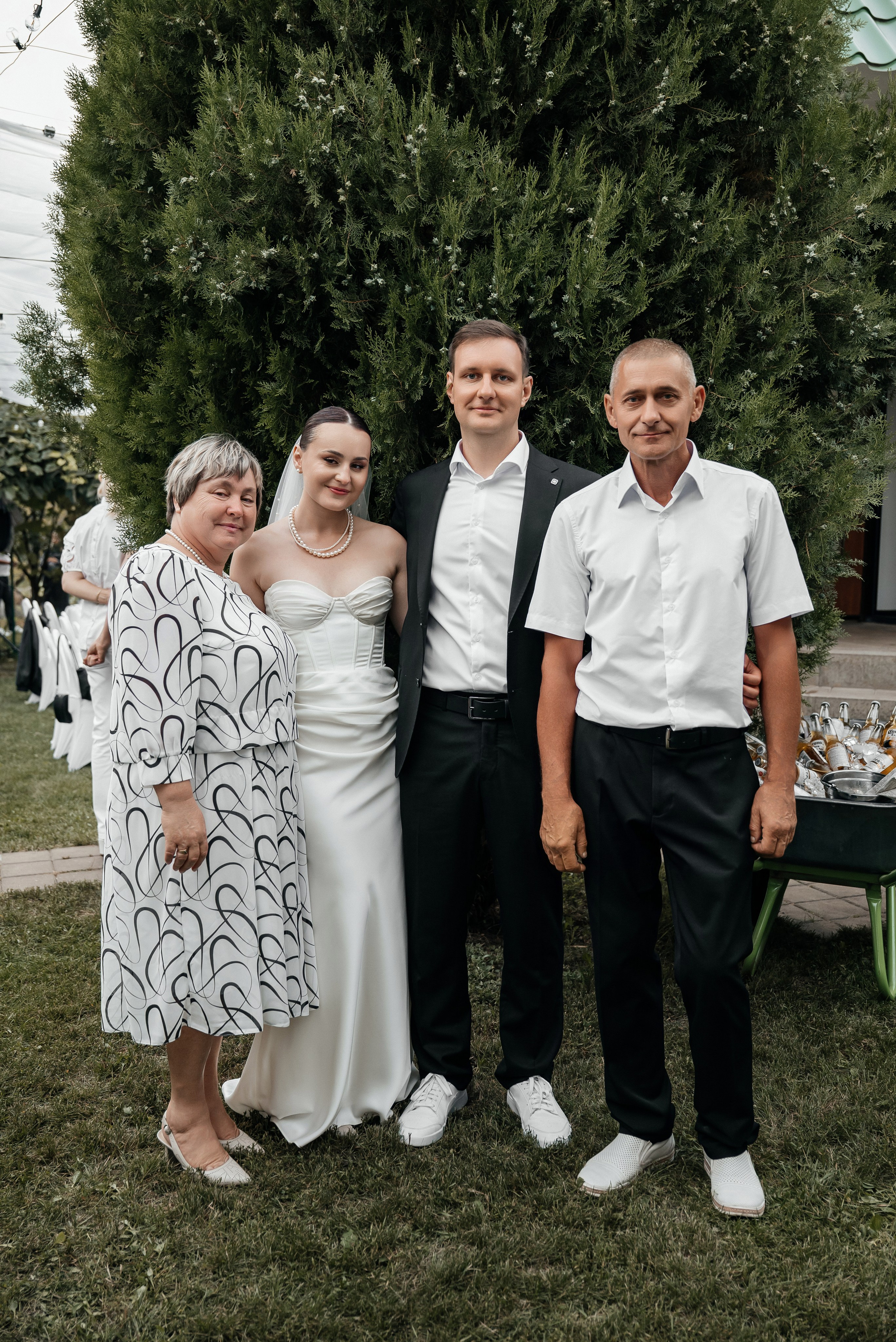 «Свадьба Даши и Артема». Школьный фотограф в Валуйках. Фотосессии для выпускников и изготовление выпускных альбомов в городе Валуйки и в Белгородской области