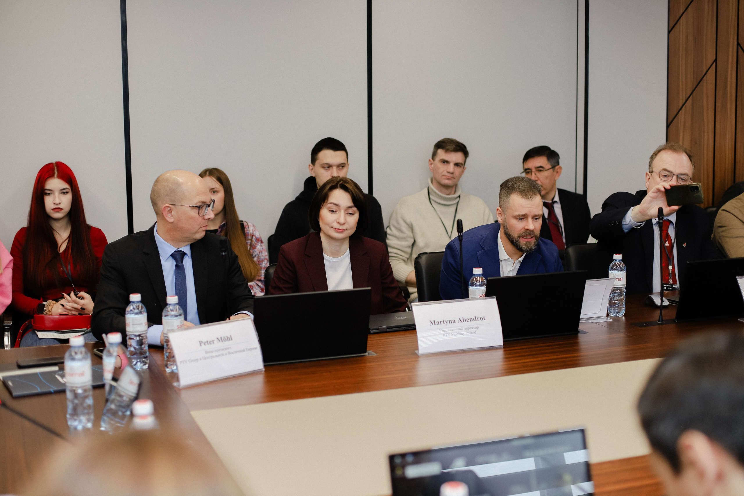 III Международная конференция. Фотограф в Алматы и Москве Даша Пушкина