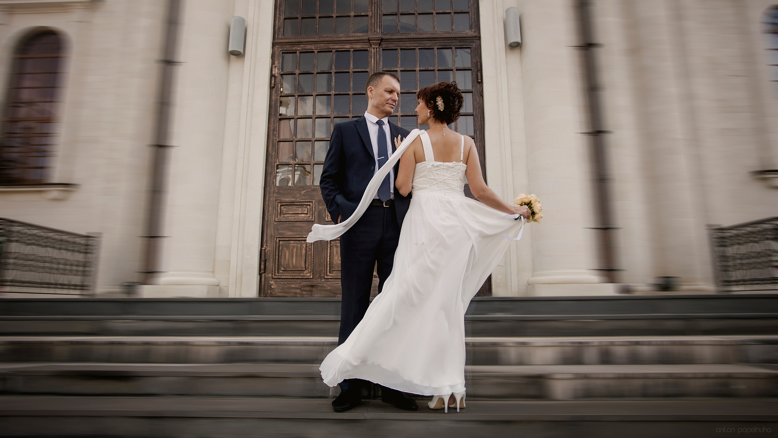 Свадебные съемки. Fashion и контент-фотограф в Москве Антон Попелнуха