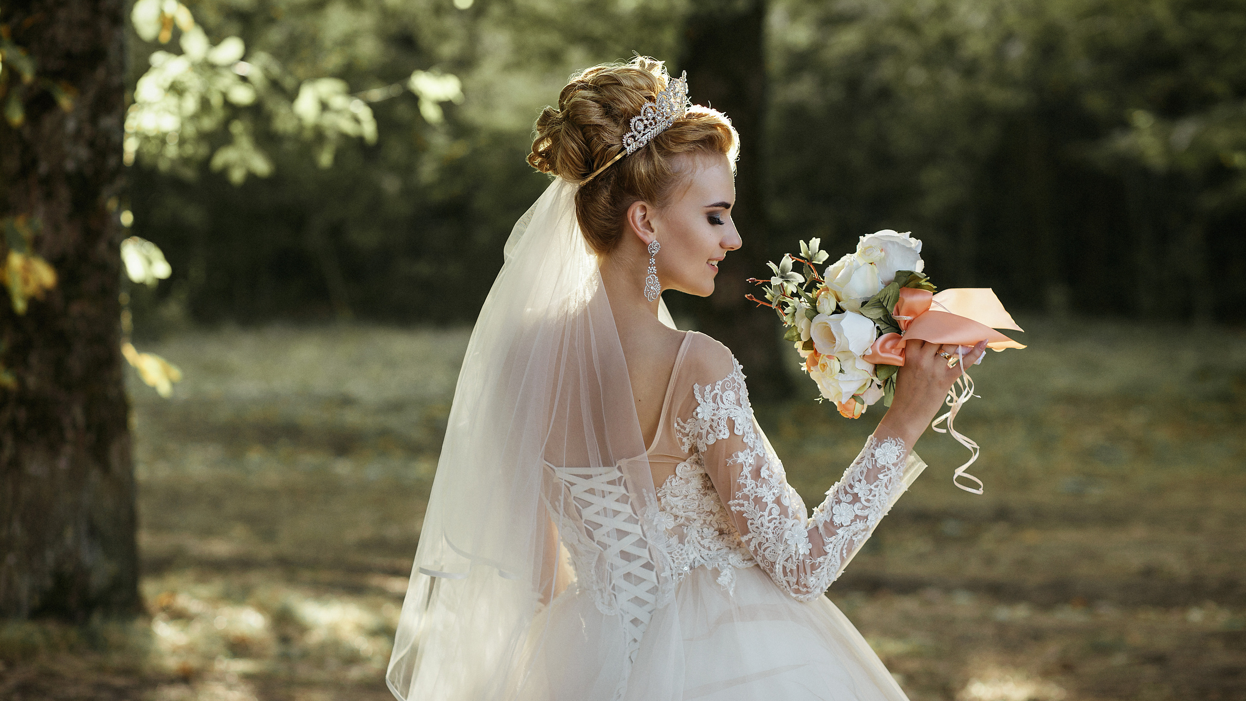 Свадебные съемки. Fashion и контент-фотограф в Москве Антон Попелнуха