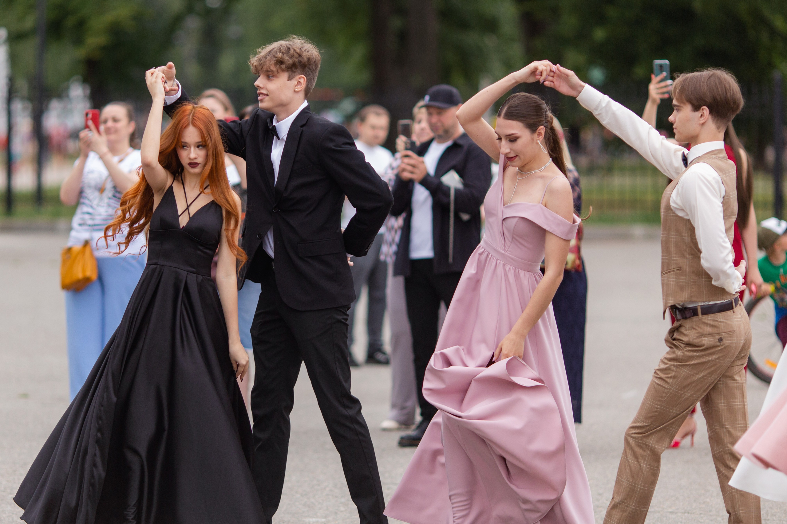 Выпускной вечер Гимназия № 5 Брянск