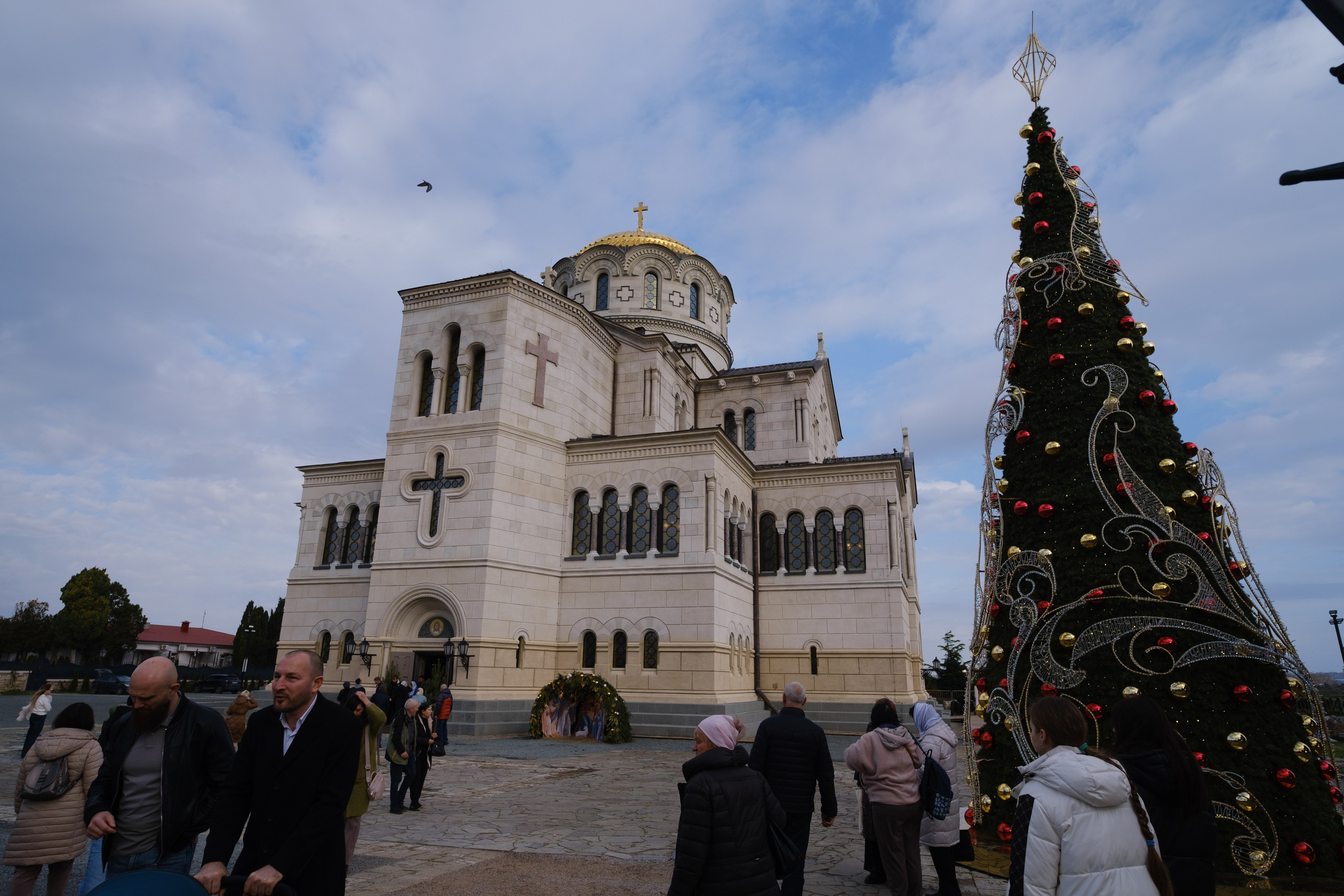 Новогодний репортаж из парка «Новый Херсонес» | Фотограф Илья Желдак. Профессиональная фотосъемка в Крыму. Натуральные эмоции и живые кадры. Забронируйте дату прямо сейчас!