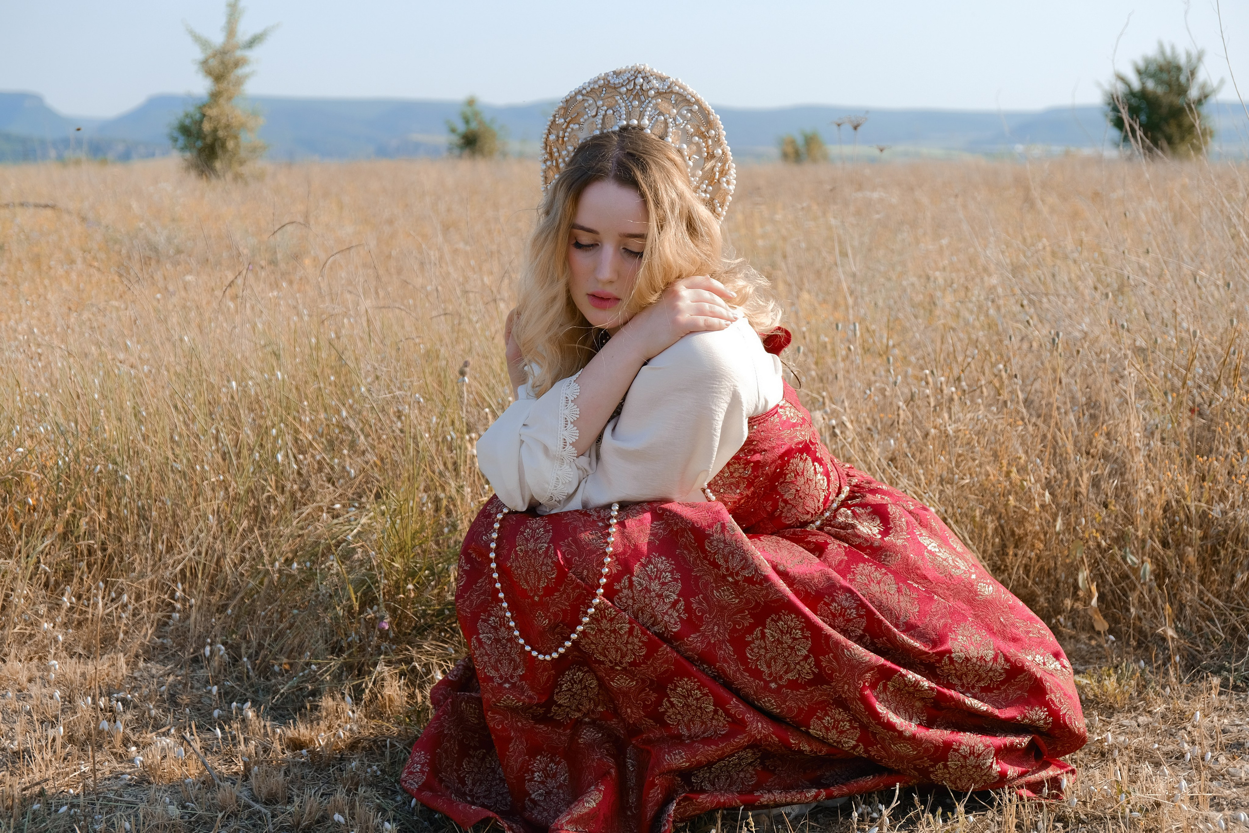 Славянский фестиваль «MARYCROWNS». Профессиональная фотосъемка в Крыму. Натуральные эмоции и живые кадры. Забронируйте дату прямо сейчас!