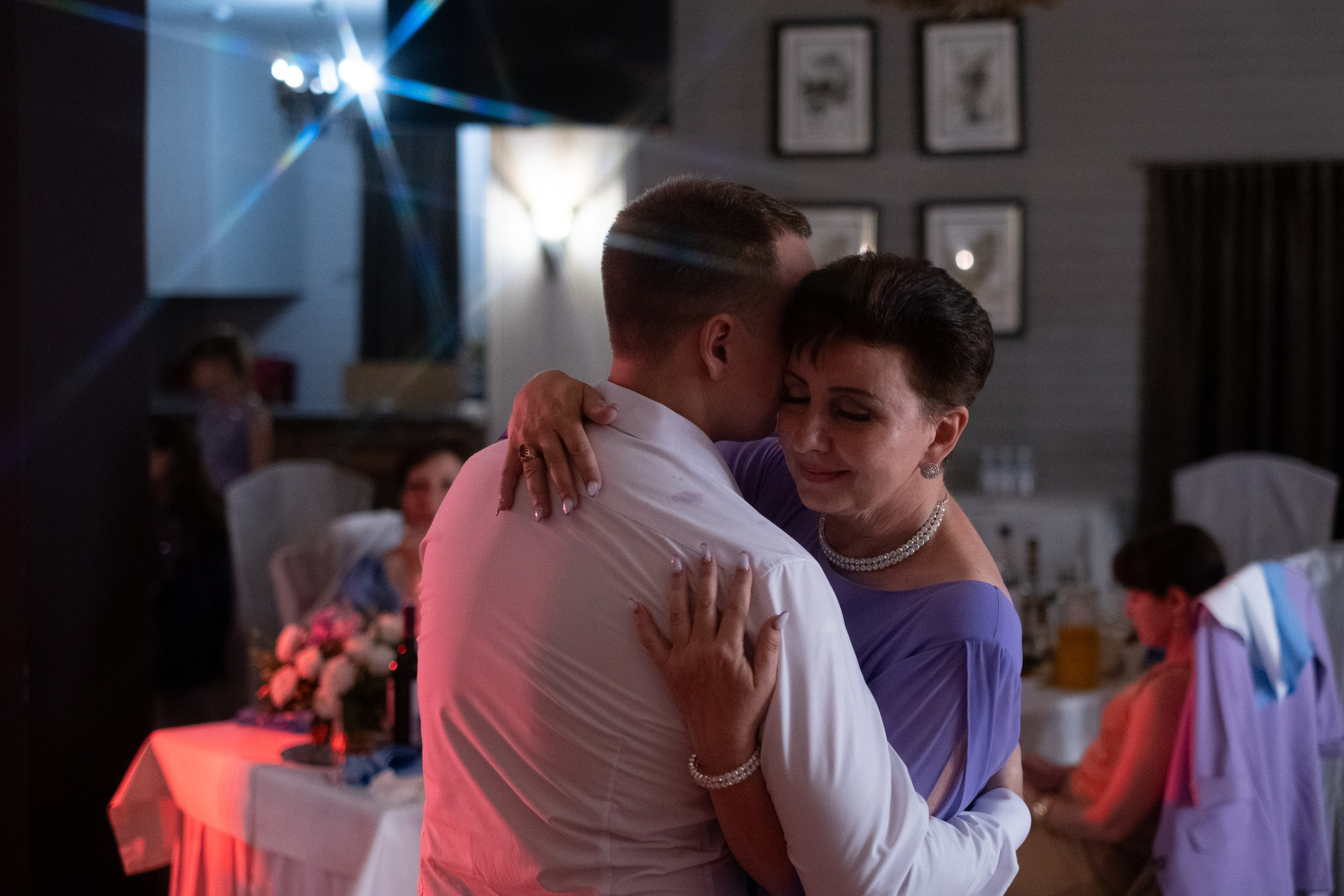 Свадебный репортаж в Крыму | Живые фото | Илья Желдак. Профессиональная фотосъемка в Крыму. Натуральные эмоции и живые кадры. Забронируйте дату прямо сейчас!