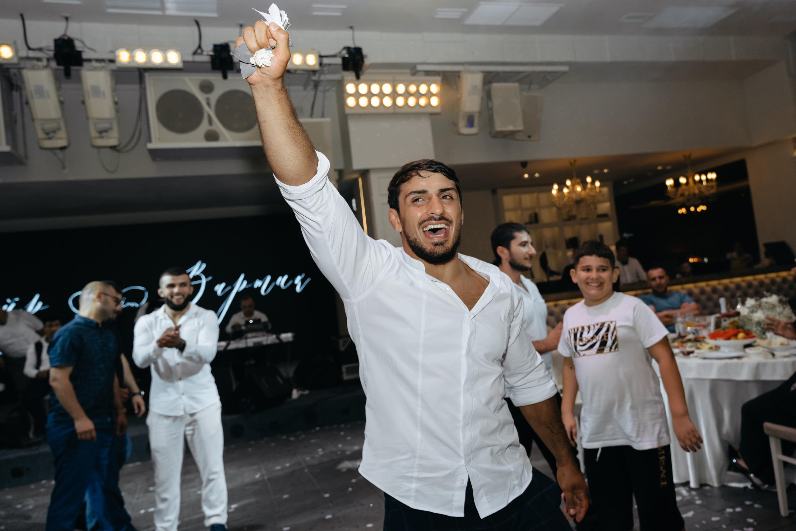 Грайр и Вартик. Свадебный фотограф Красноярск Вязьминова Мария