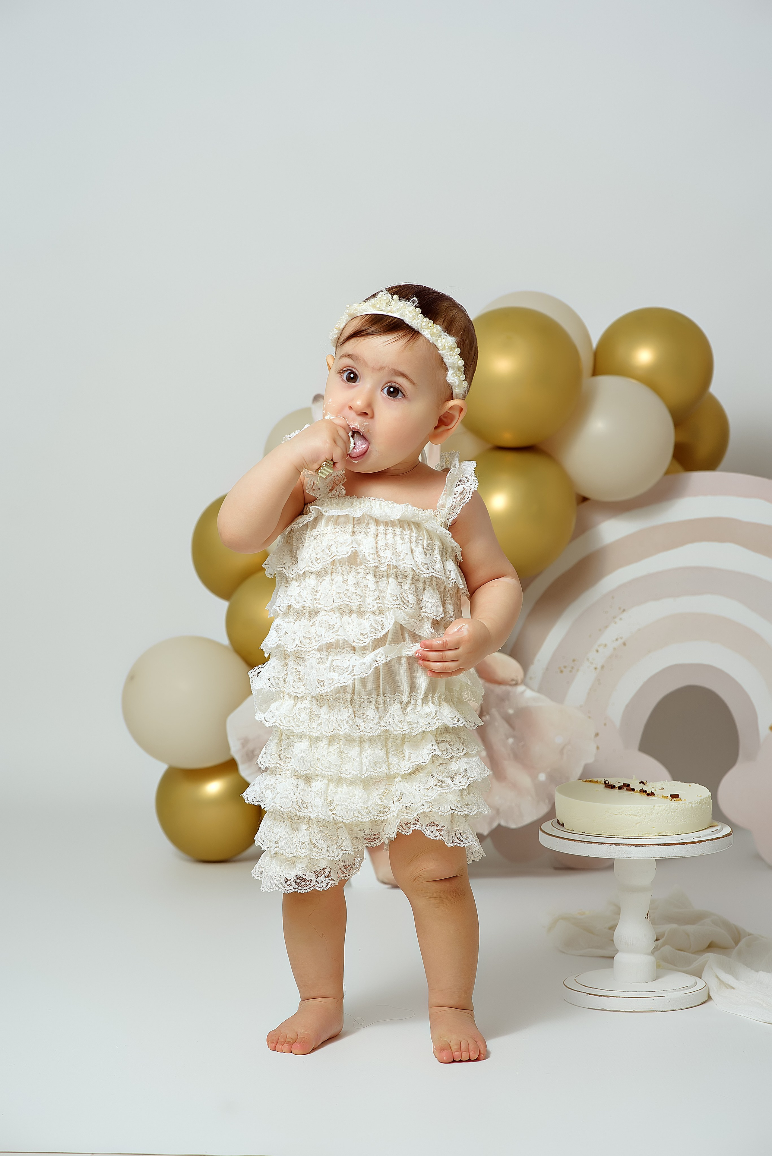 Крушение тортика. Фотограф беременности и новорожденных в Рязани