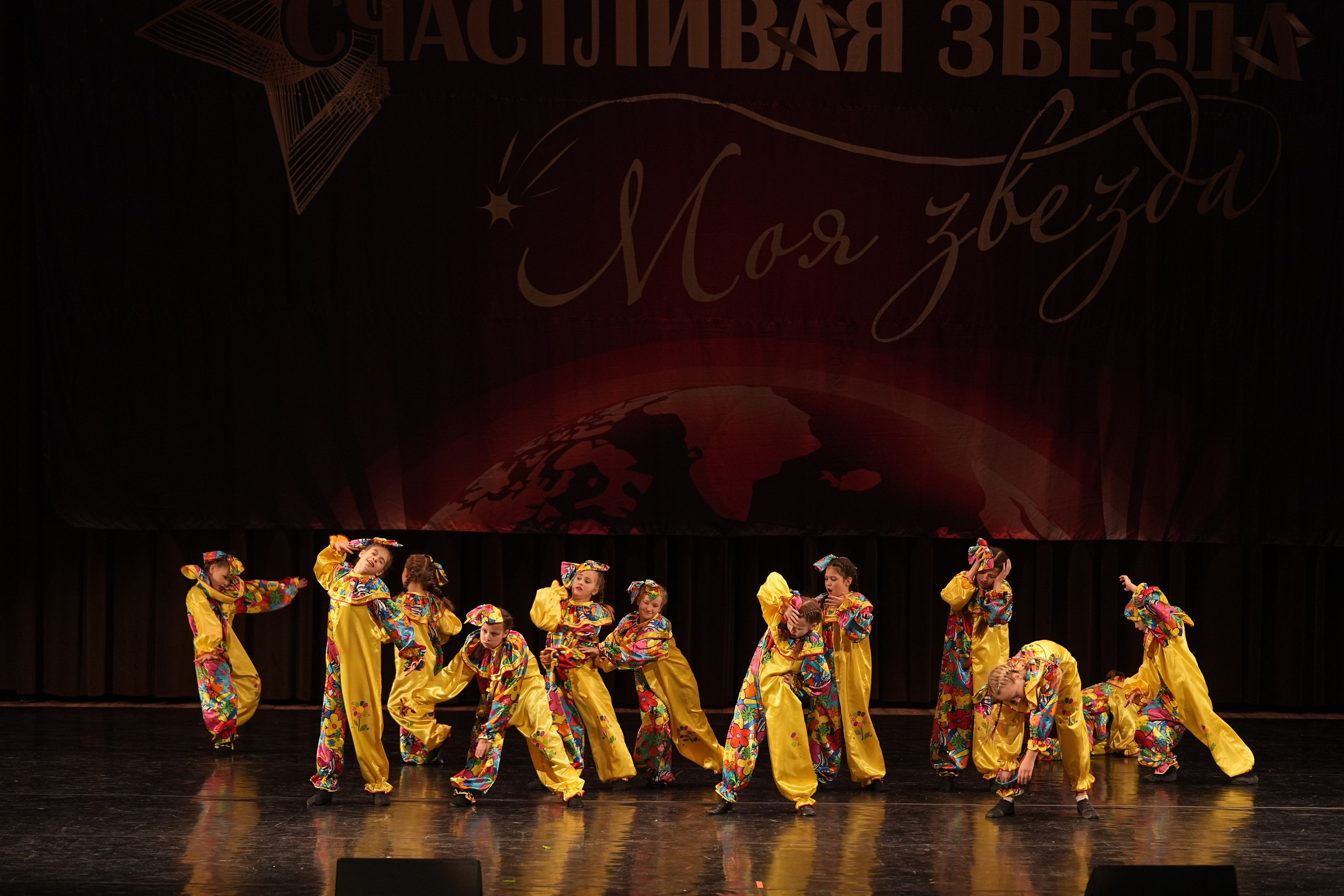 7 декабря, блок 2, г. Москва. Золотое яблочко