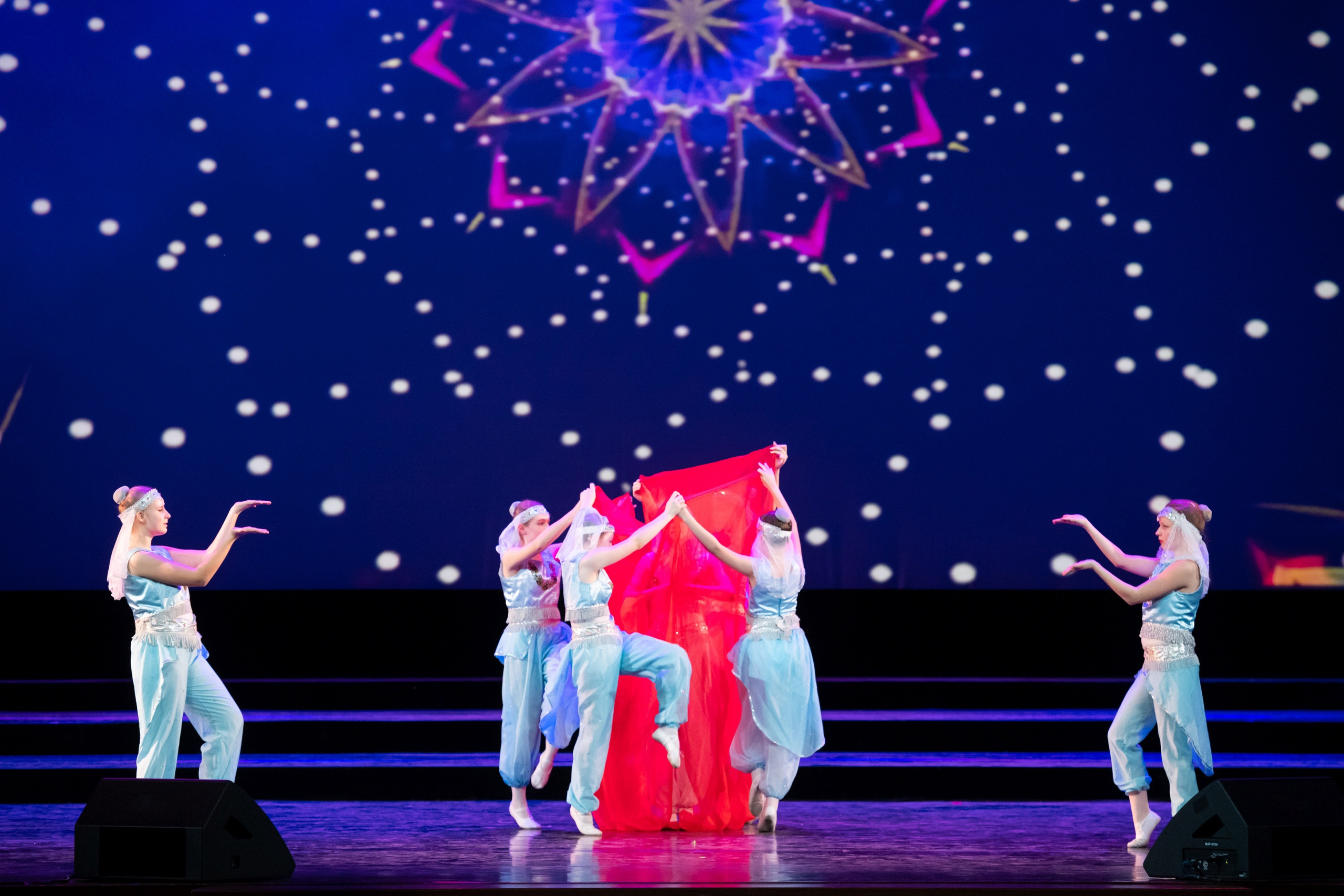 2 февраля, концерт Таланты России, Кремлевский Дворец. Золотое яблочко